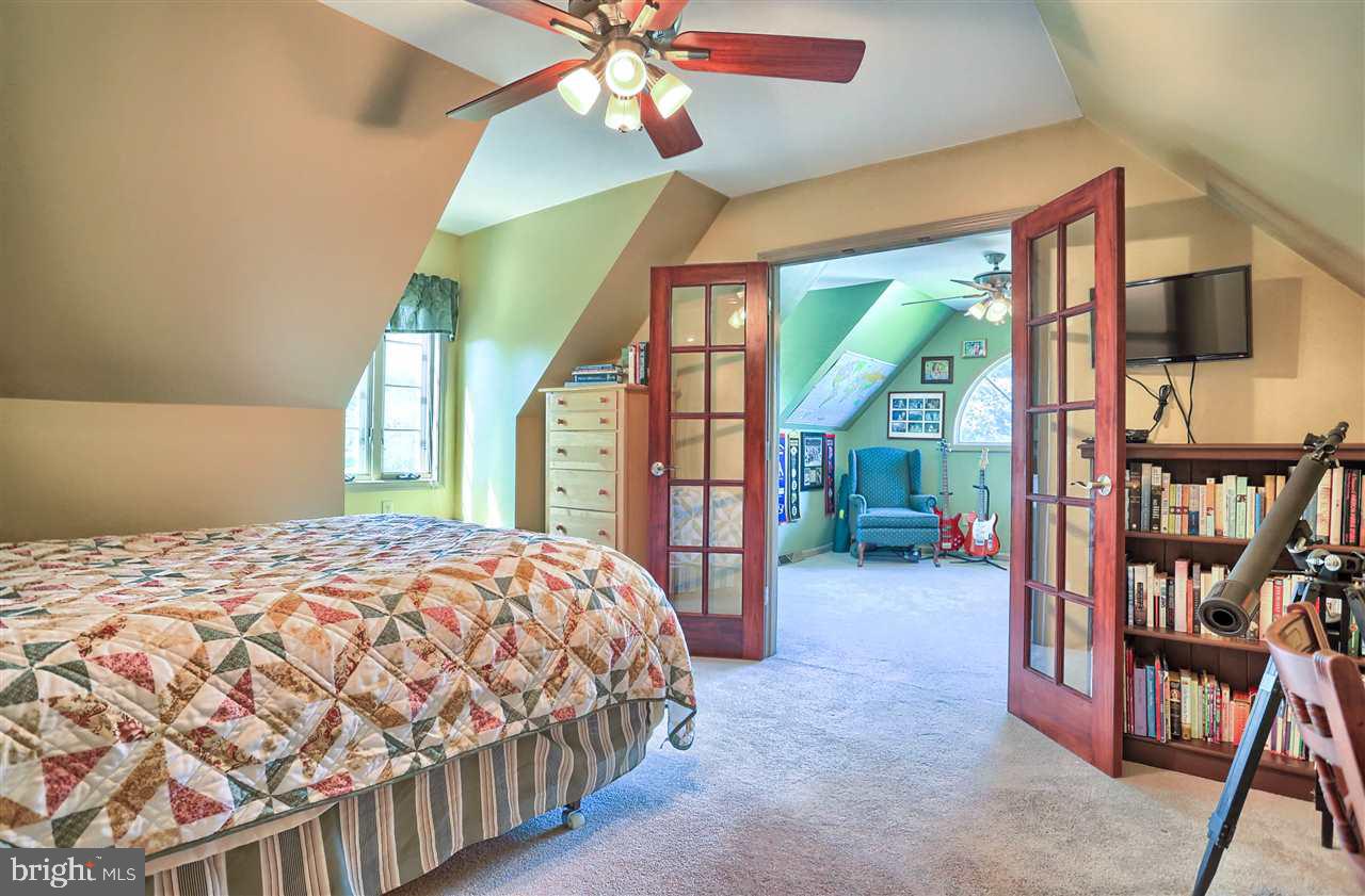 CHESTNUT RUN - Residential