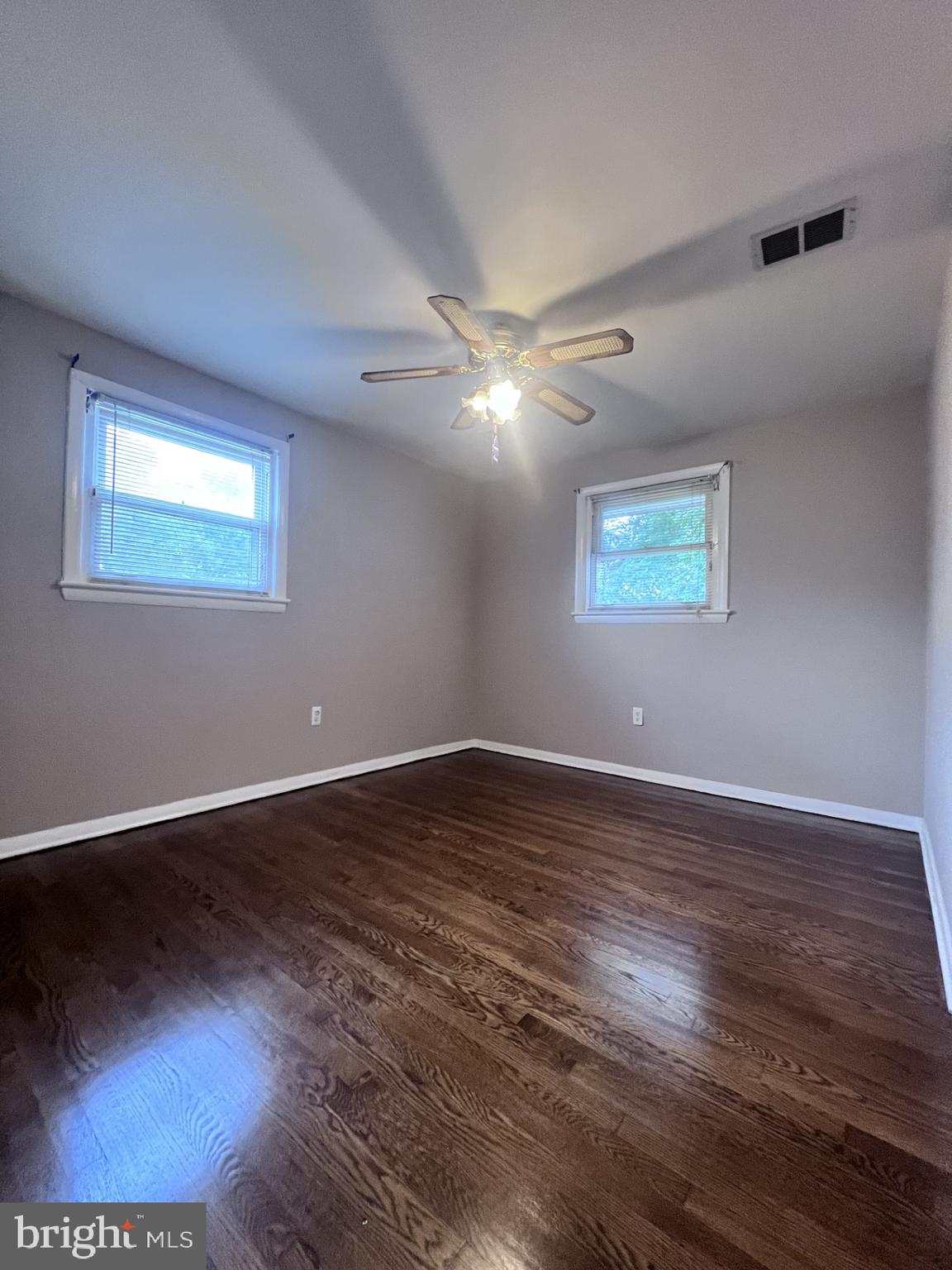 COLLEGE PARK WOODS - Residential Lease