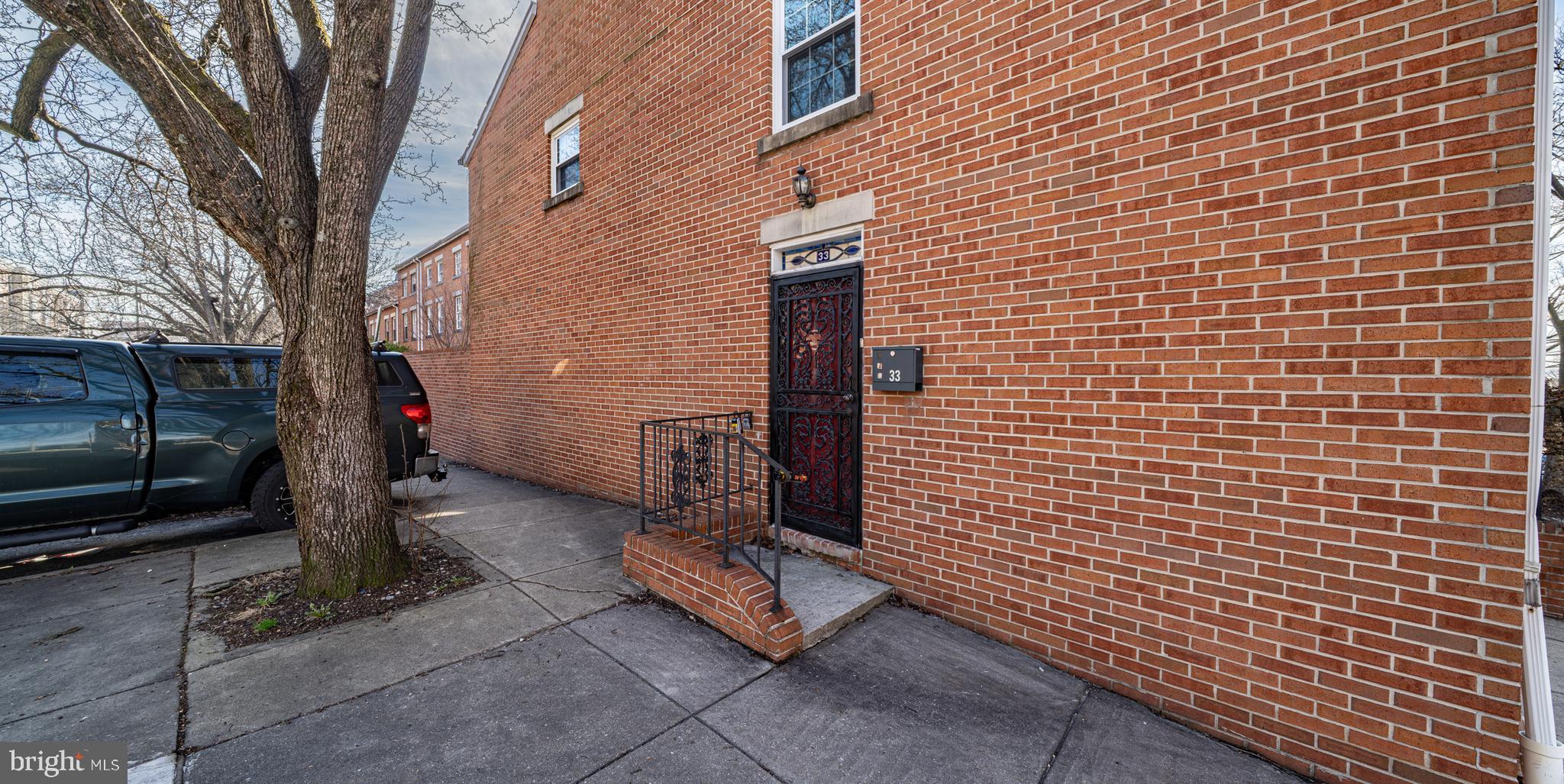 BUTCHERS HILL - Residential