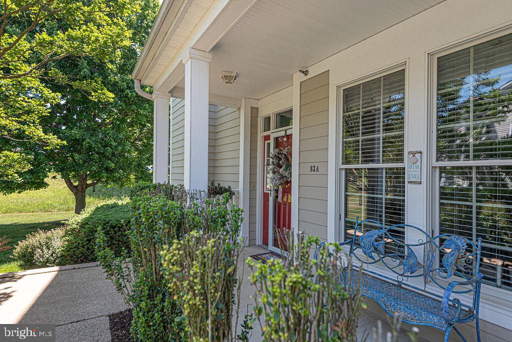83A OCTOBER GLORY AVENUE