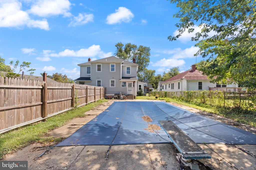 128 S Law Street, Aberdeen, MD 21001