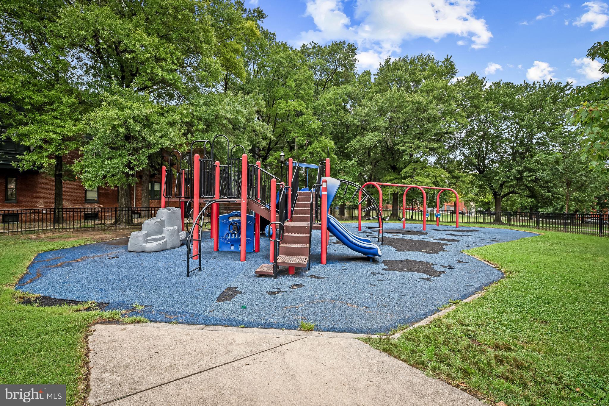 BOLTON HILL HISTORIC DISTRICT - Residential