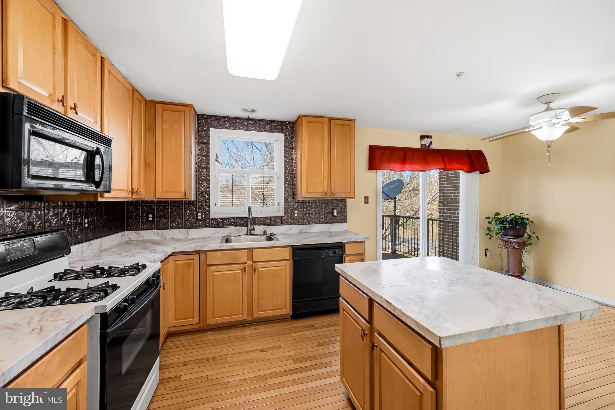 BOLTON HILL HISTORIC DISTRICT - Residential