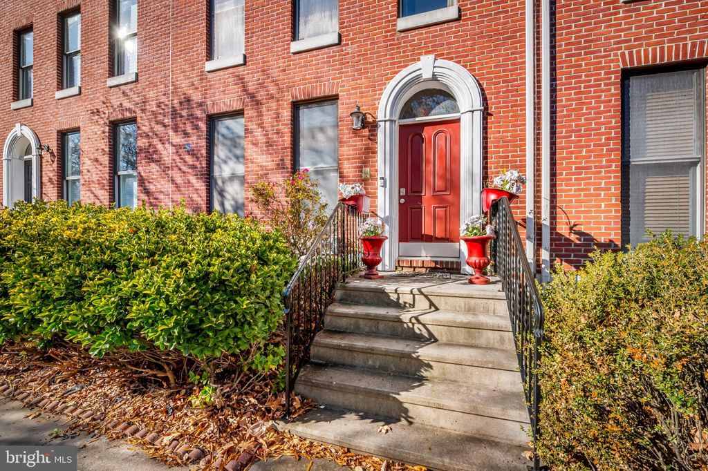 Photo of 252 Robert Street, BALTIMORE, MD 21217 (MLS # MDBA2194202)