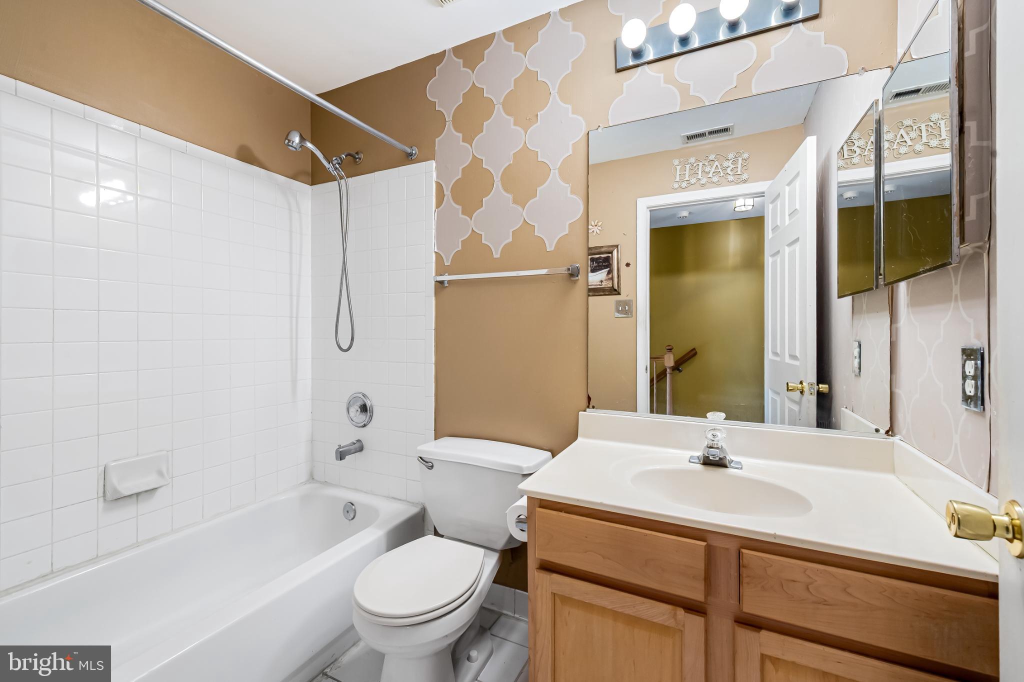 BOLTON HILL HISTORIC DISTRICT - Residential