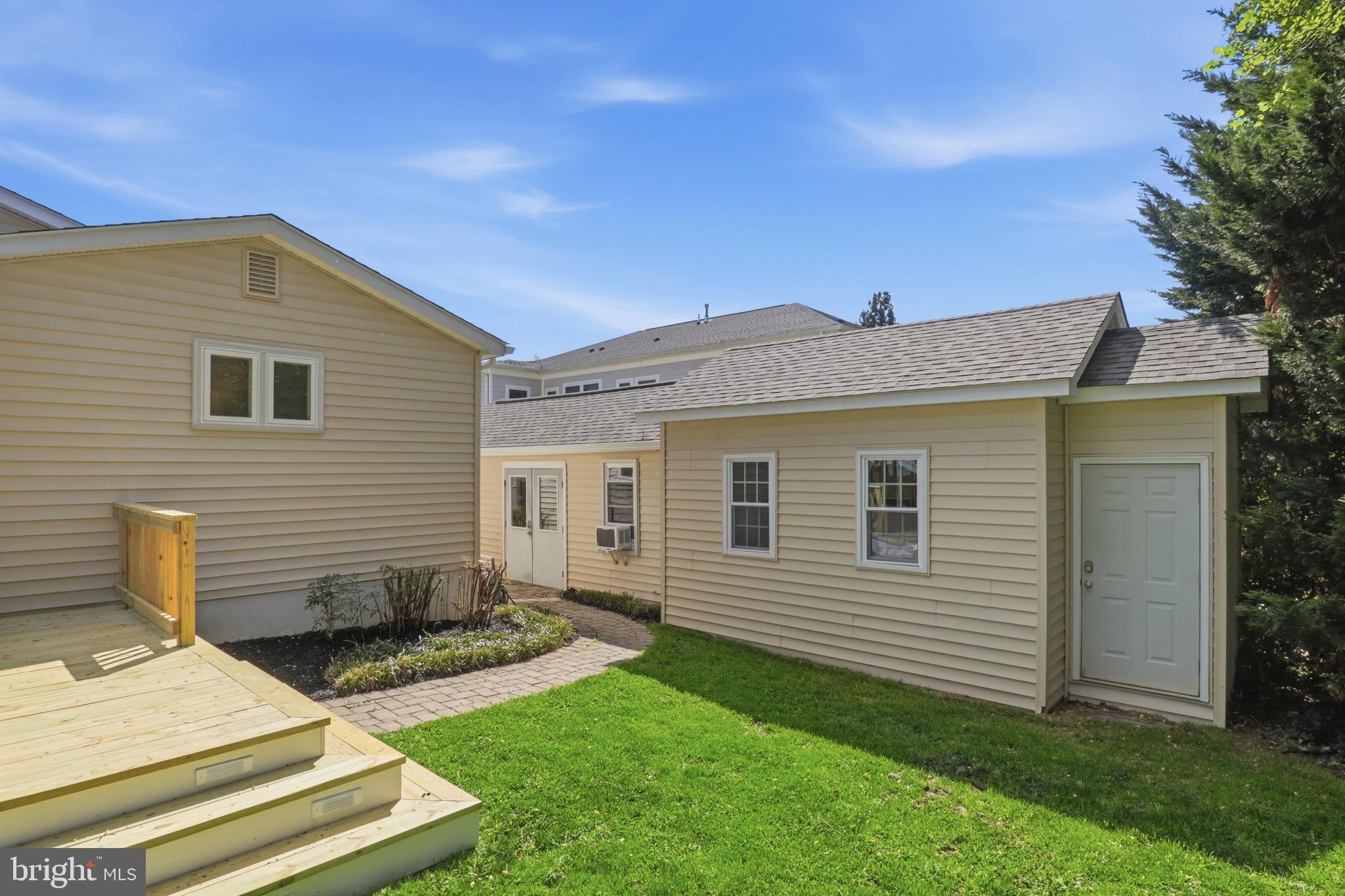 TREMONT GARDENS - Residential