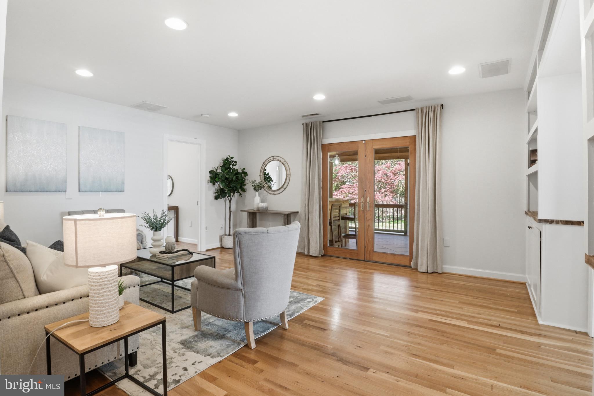 TREMONT GARDENS - Residential