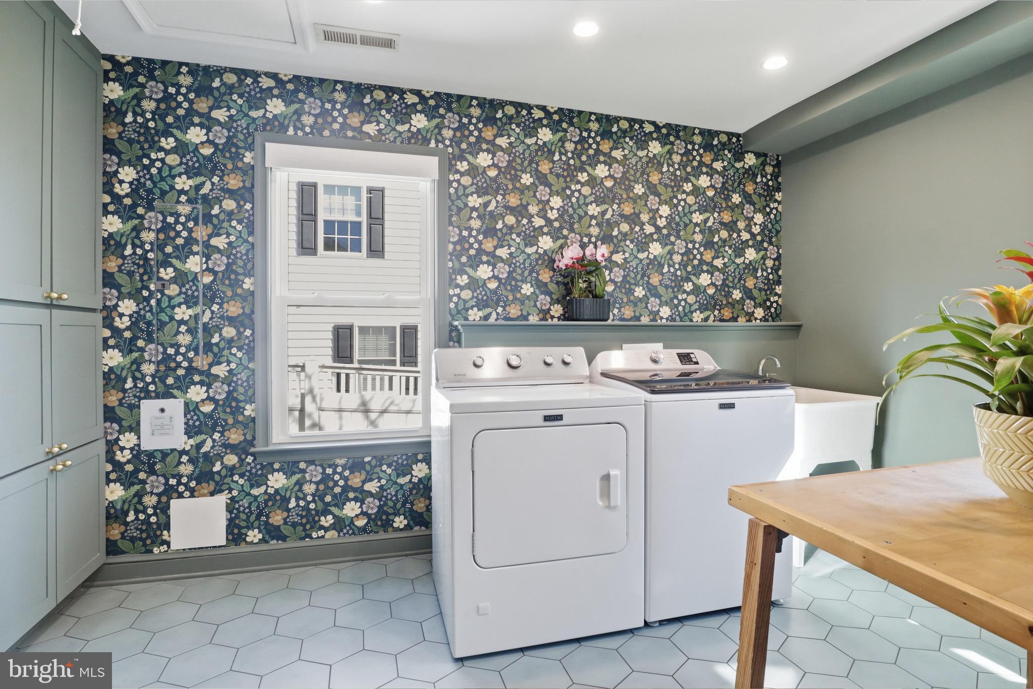 TREMONT GARDENS - Residential