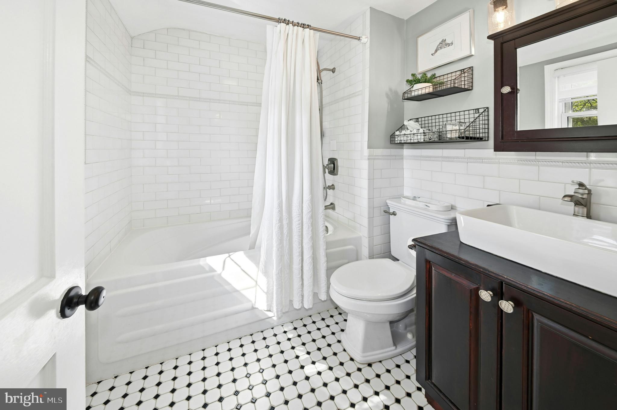 TREMONT PARK - Residential