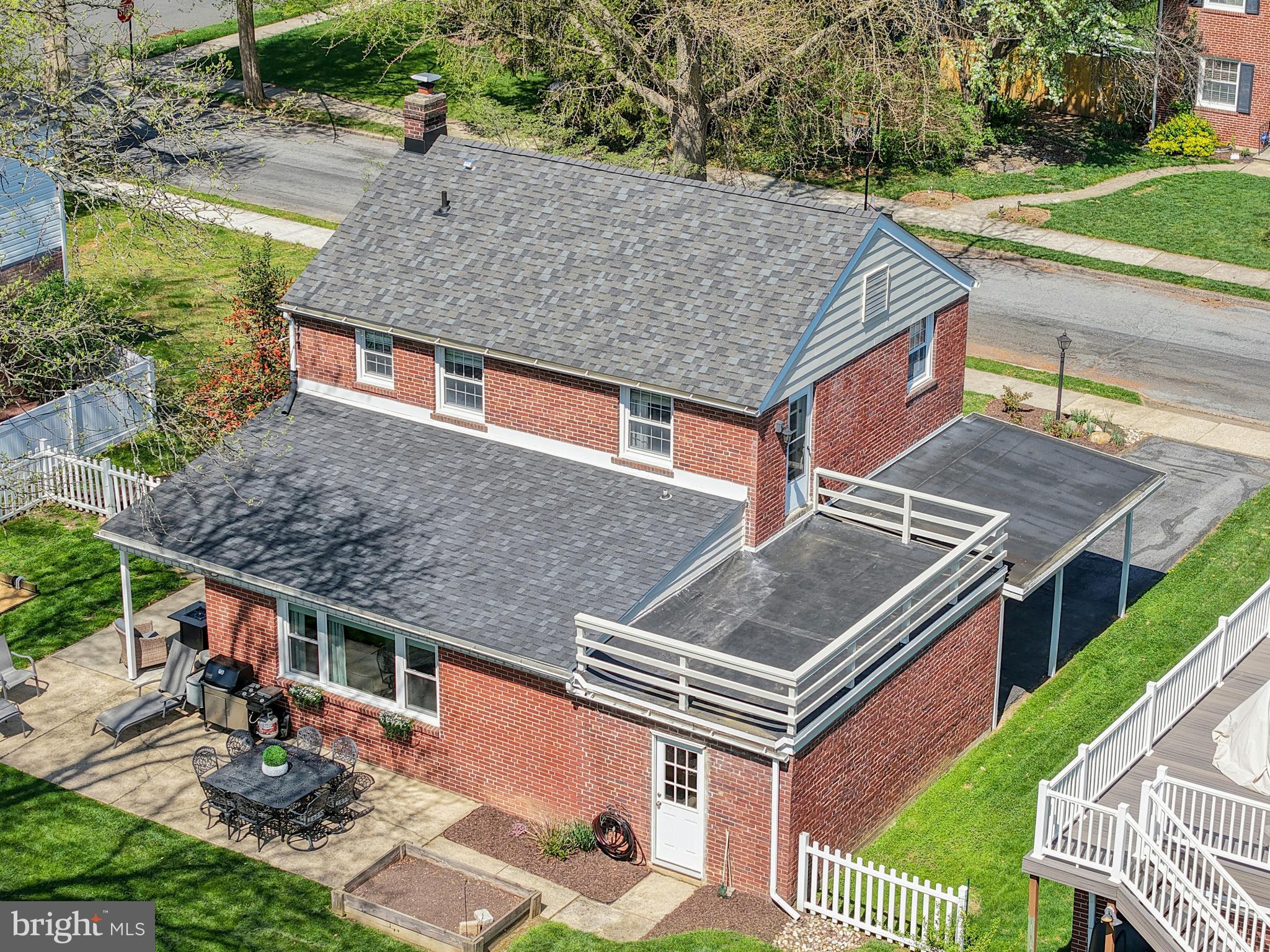 TREMONT PARK - Residential