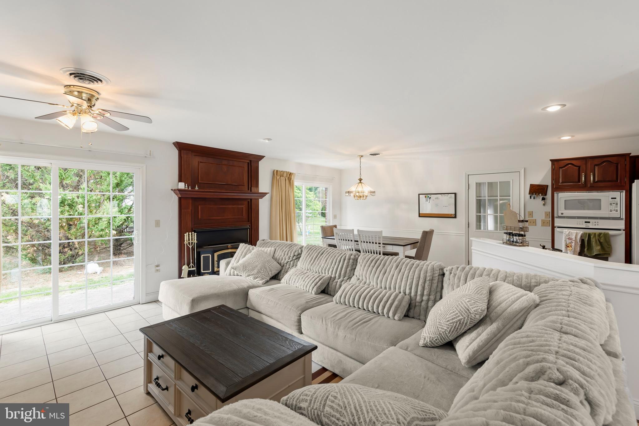 WATER VIEW ESTATES - Residential