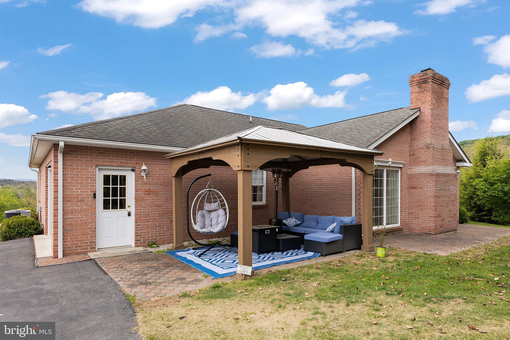 WATER VIEW ESTATES - Residential