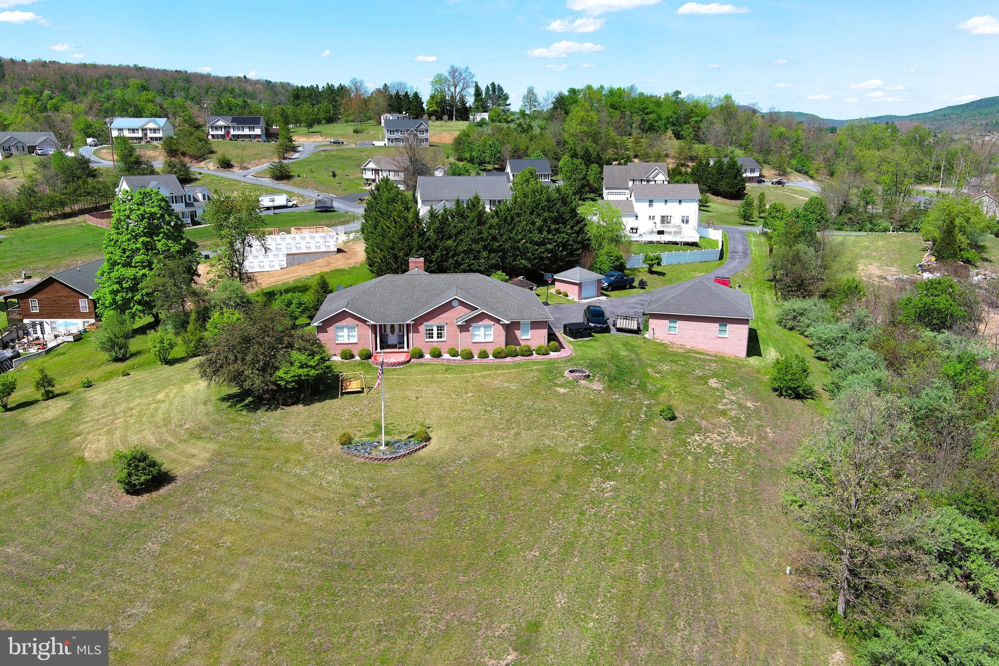 WATER VIEW ESTATES - Residential