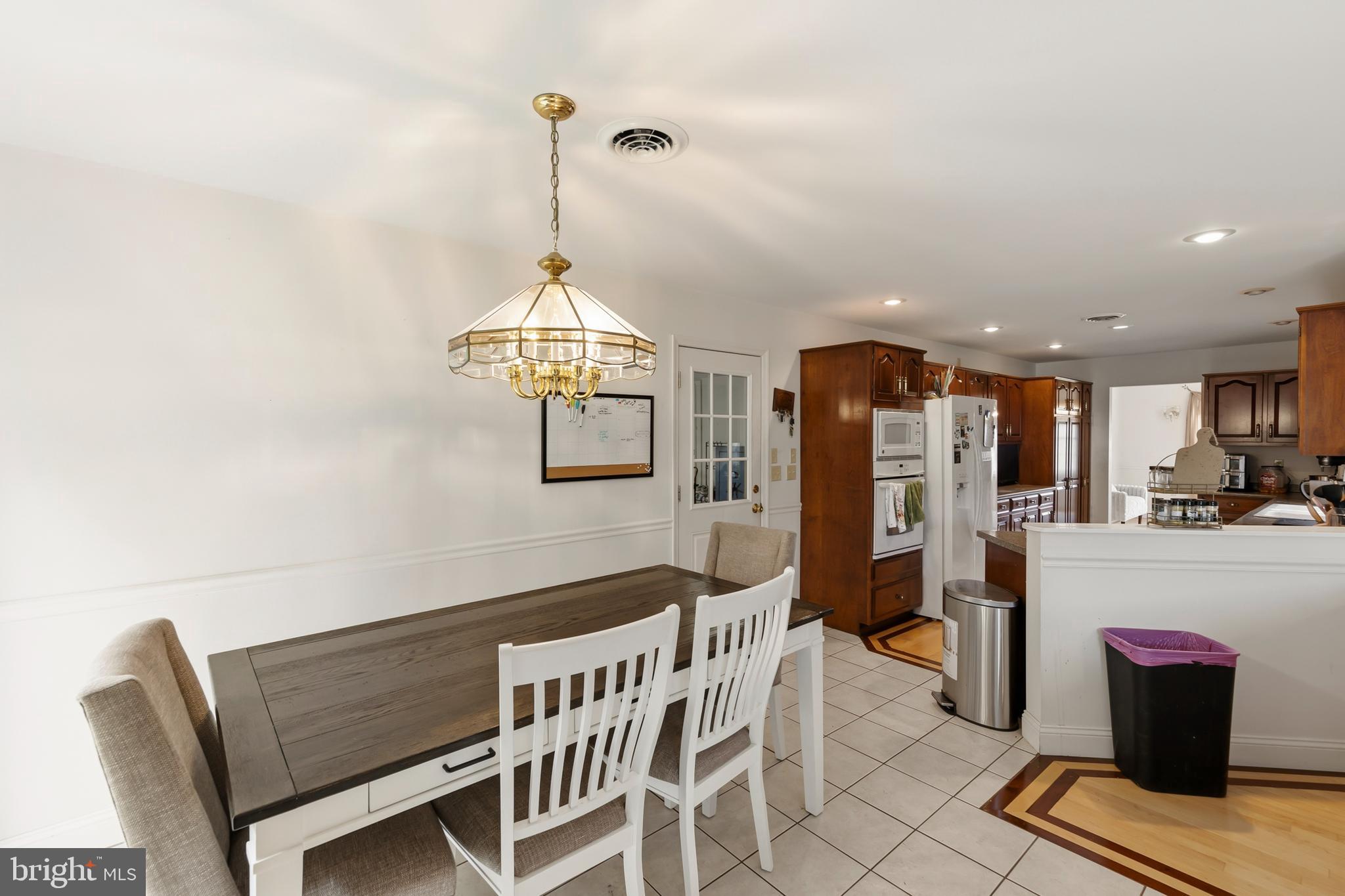 WATER VIEW ESTATES - Residential