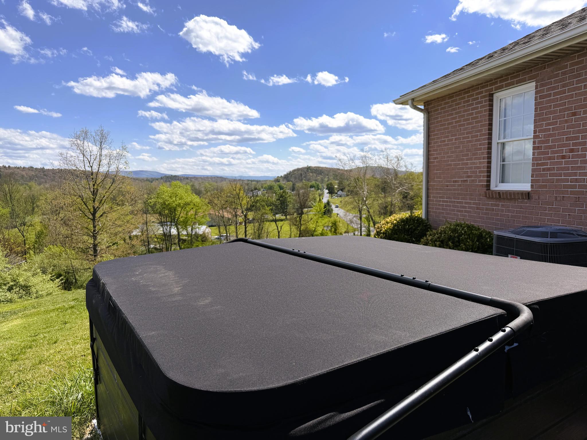 WATER VIEW ESTATES - Residential