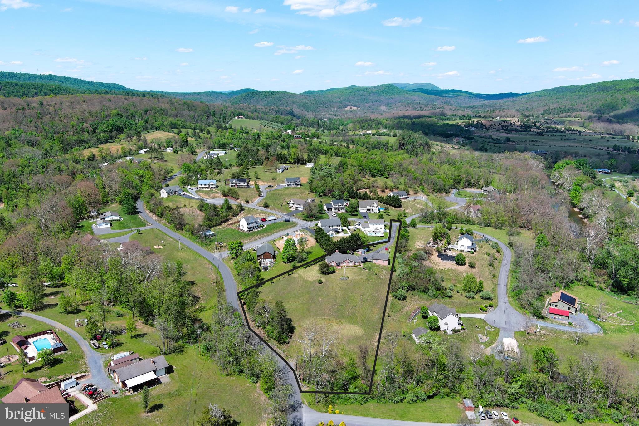WATER VIEW ESTATES - Residential