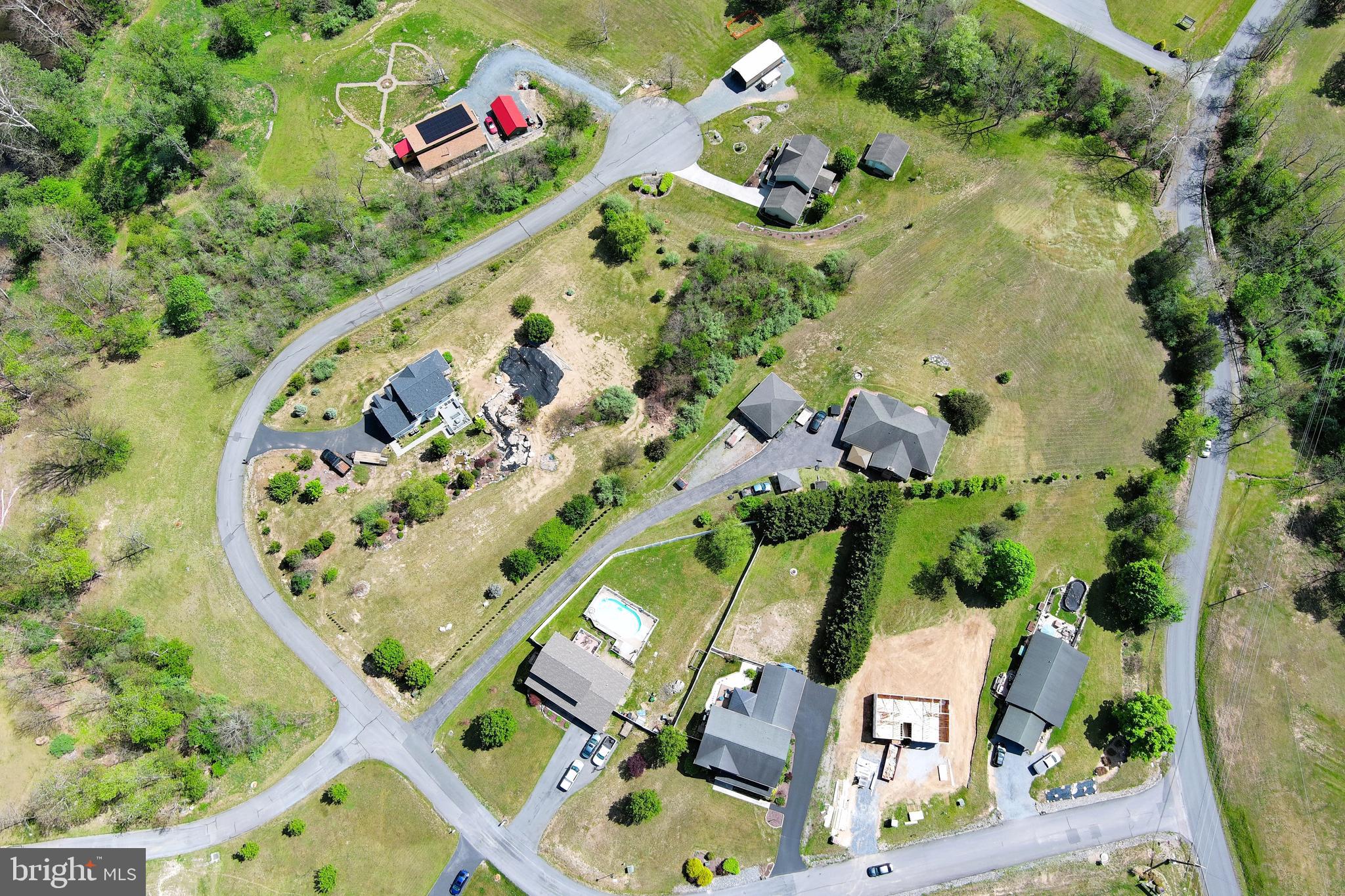 WATER VIEW ESTATES - Residential