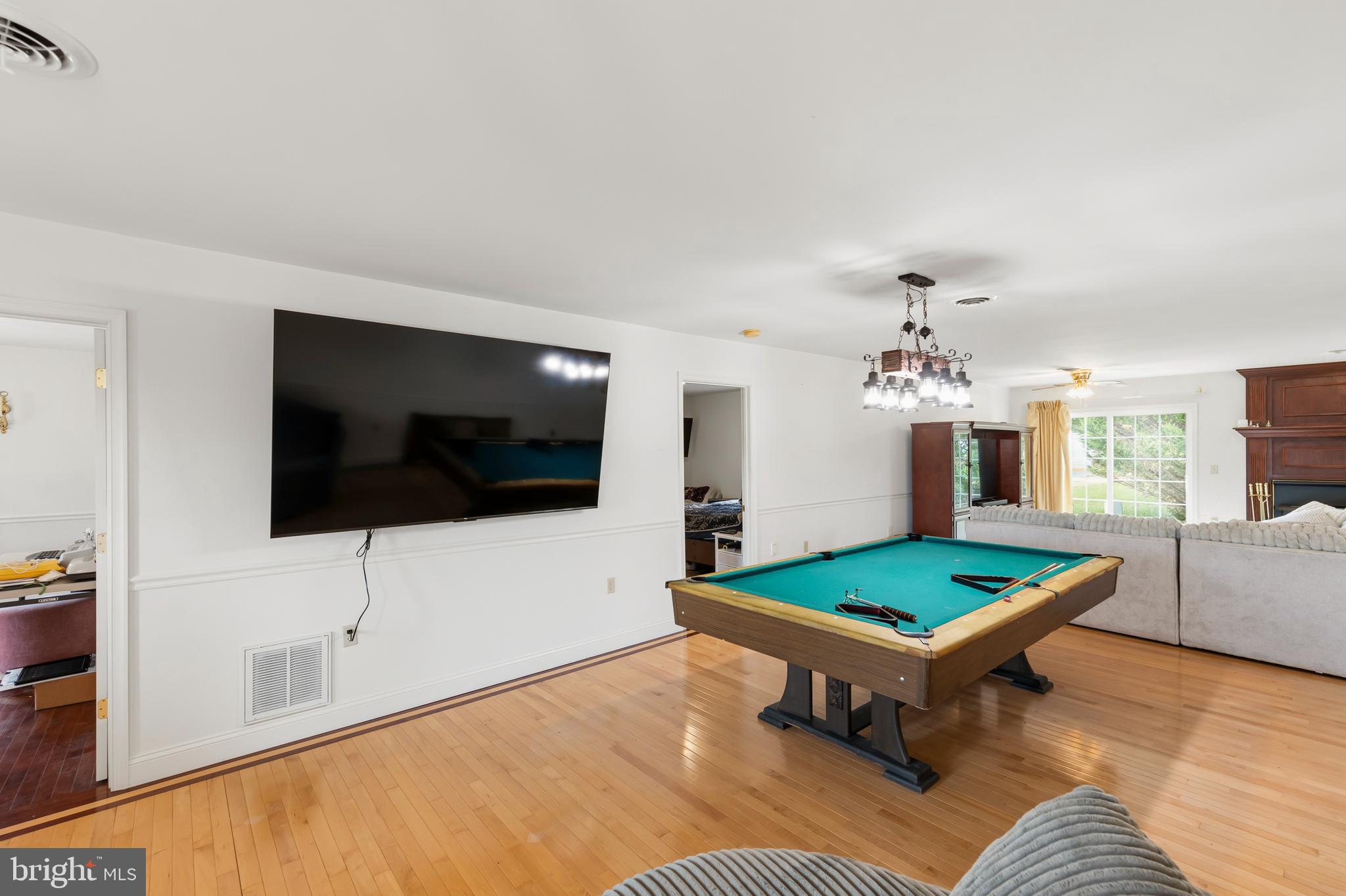 WATER VIEW ESTATES - Residential