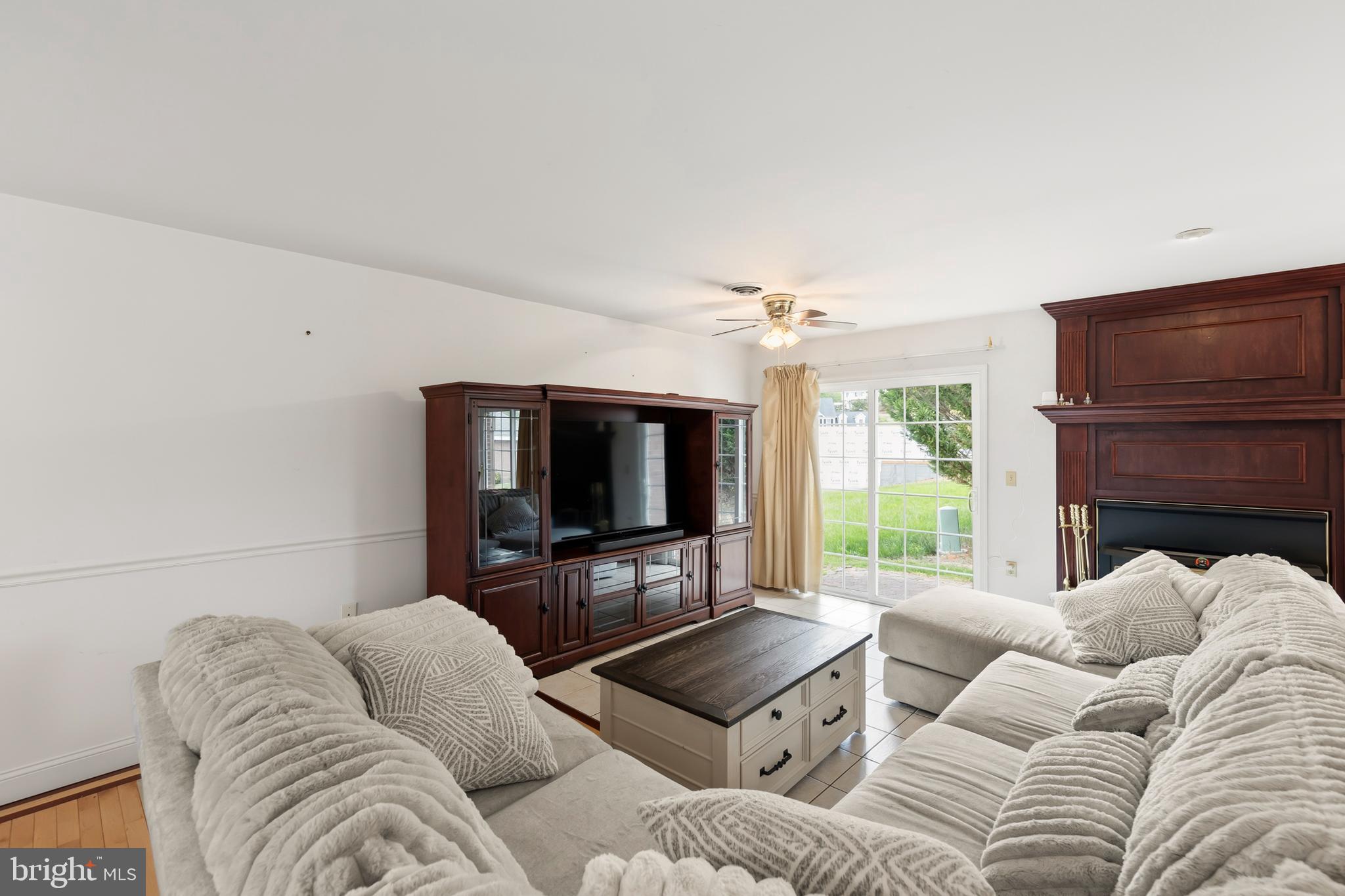 WATER VIEW ESTATES - Residential