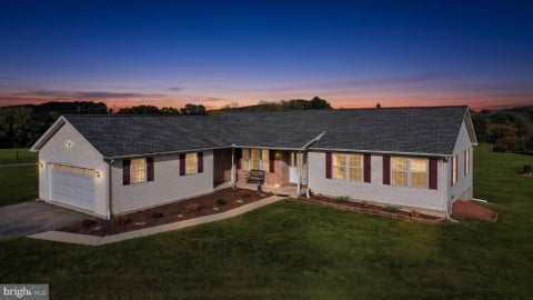 19 SWISSDALE ROAD BERNVILLE PA 19506