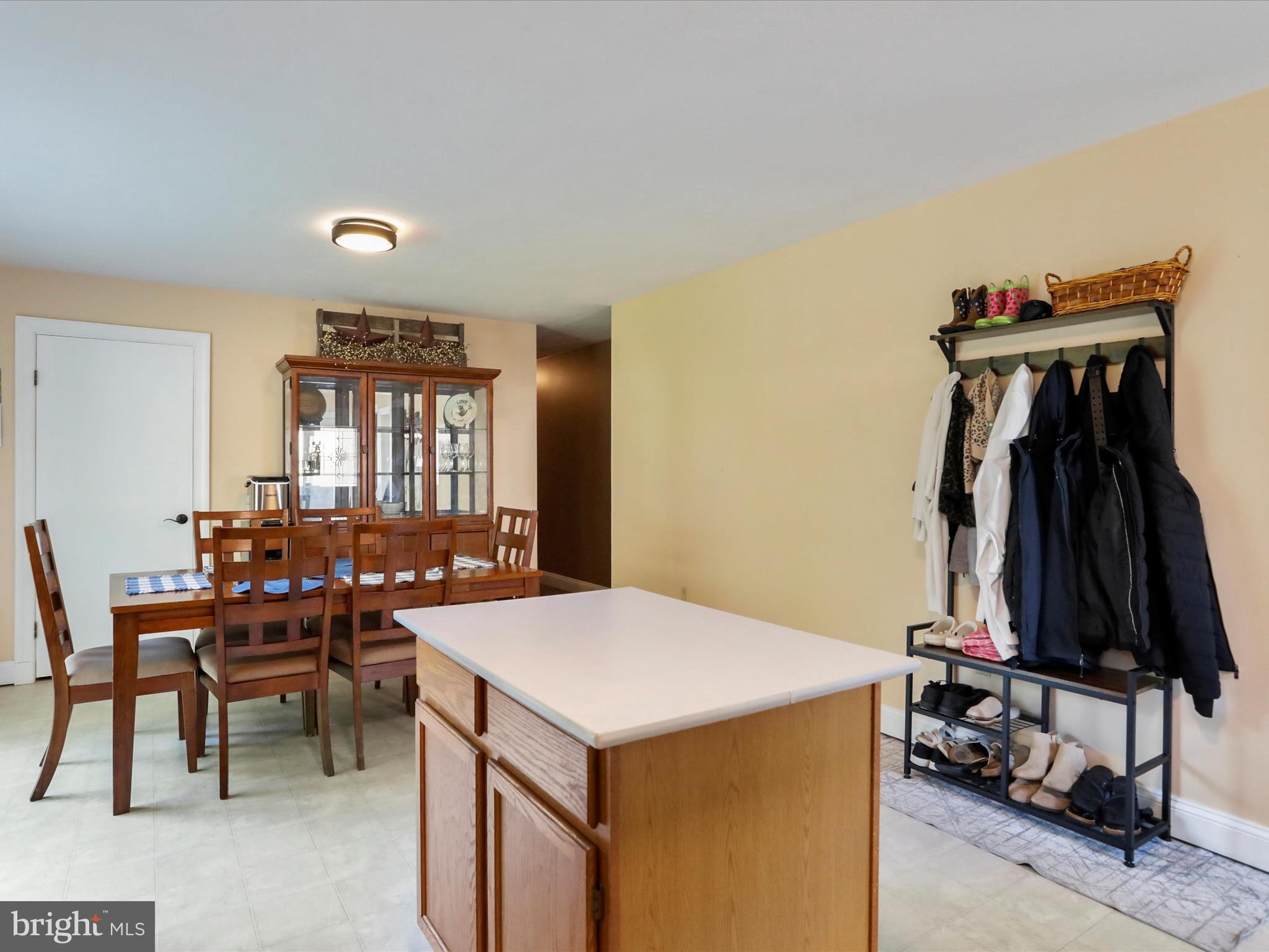 LOST MOUNTAIN - Residential