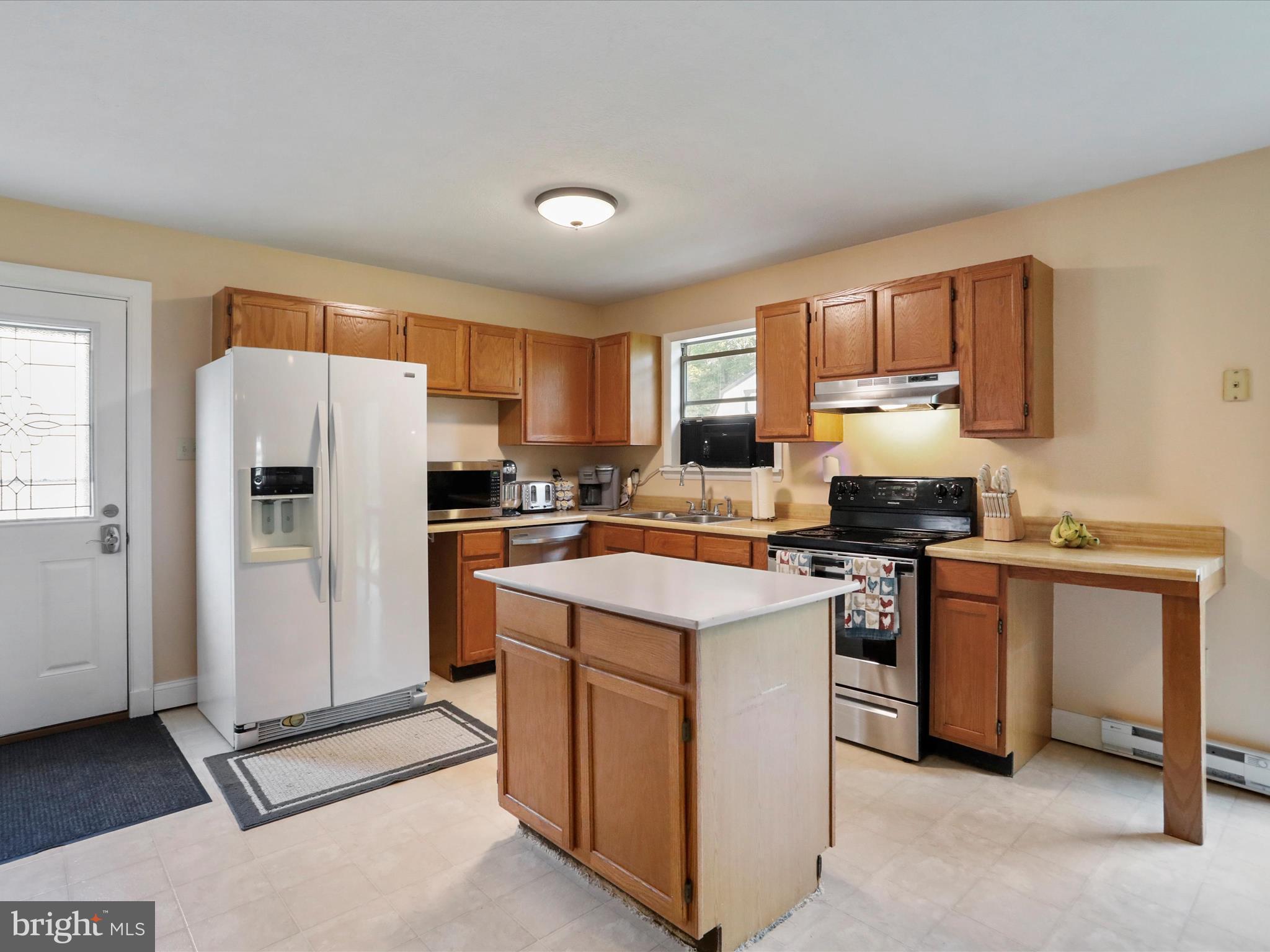 LOST MOUNTAIN - Residential