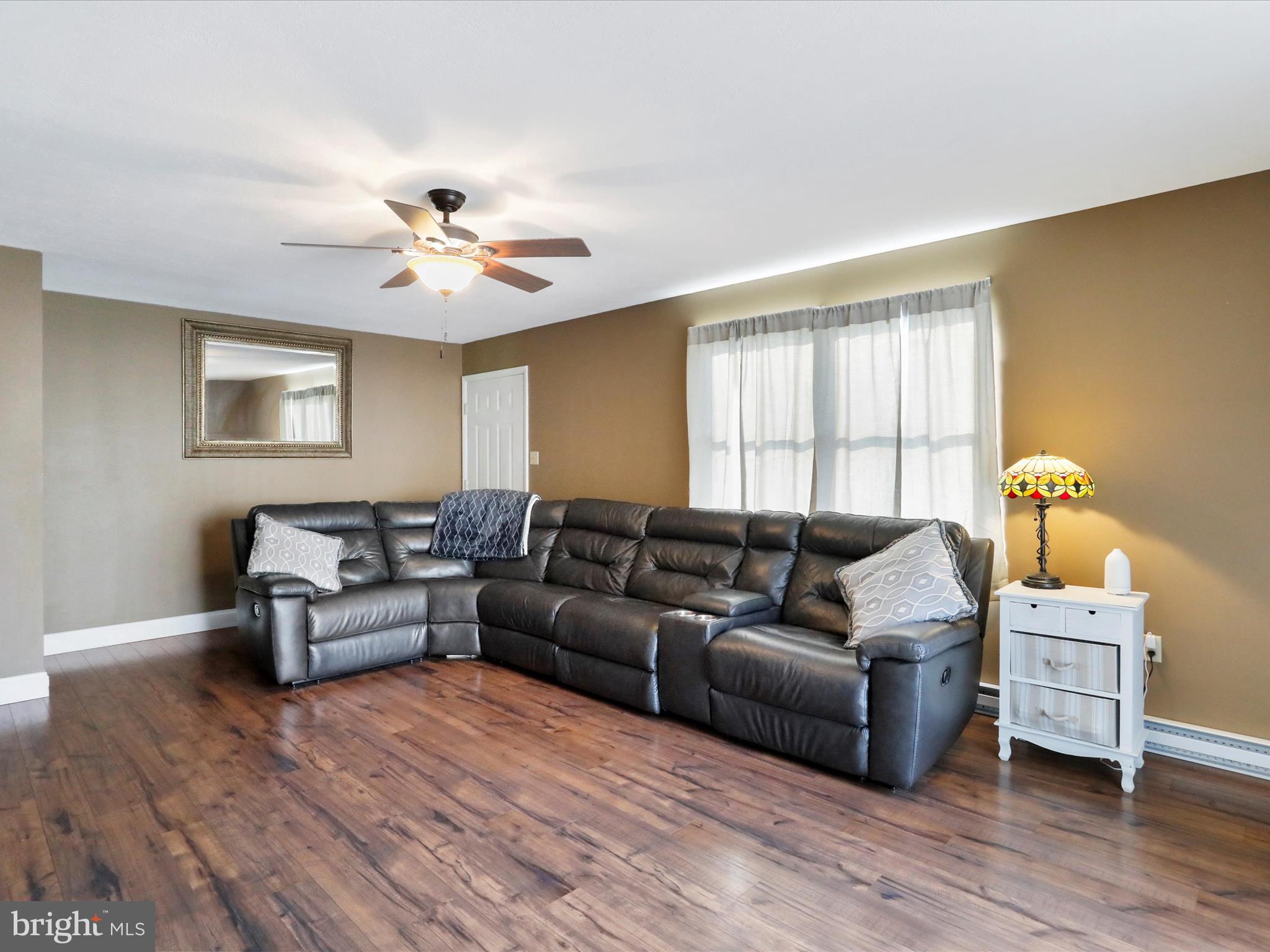 LOST MOUNTAIN - Residential