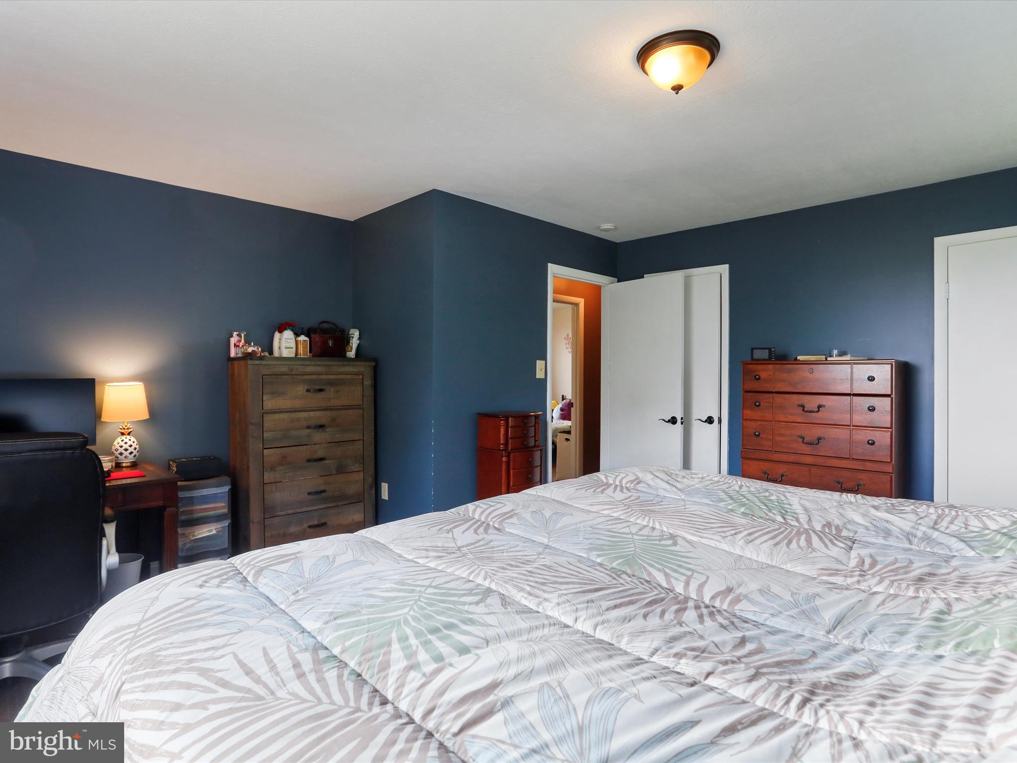 LOST MOUNTAIN - Residential