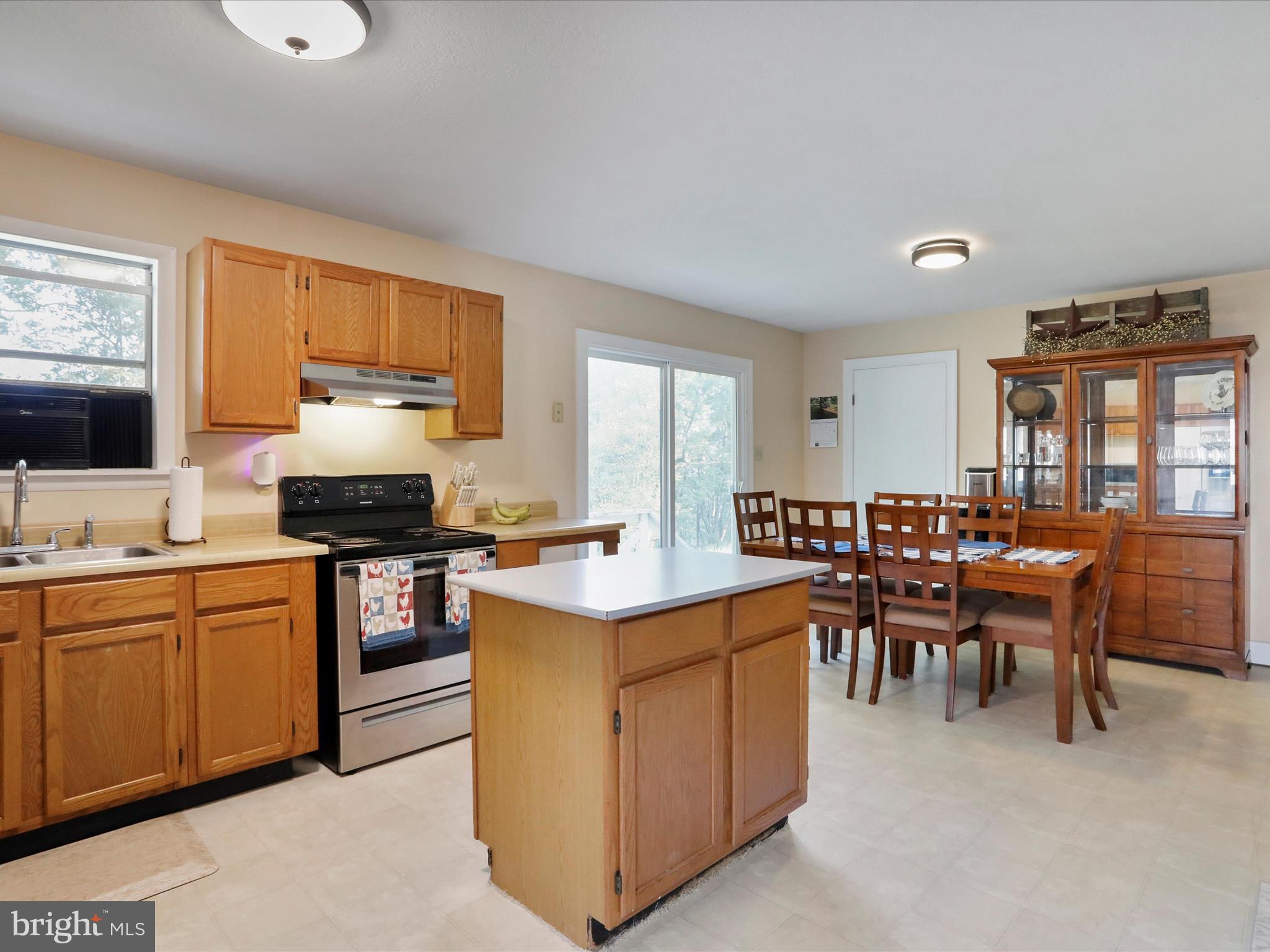 1344 PINEY MOUNTAIN ROAD