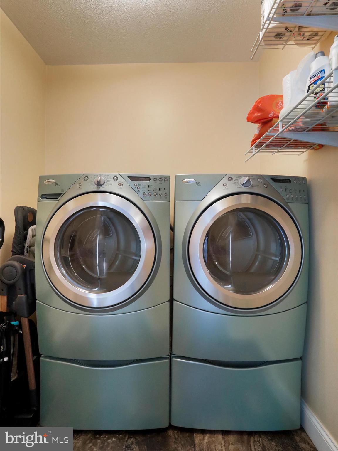 LOST MOUNTAIN - Residential