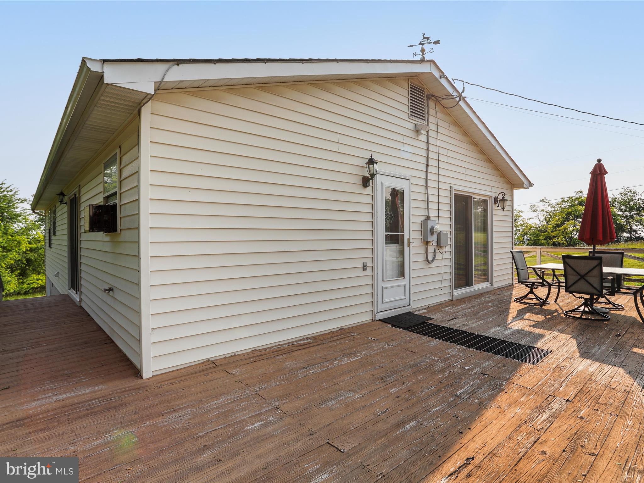 LOST MOUNTAIN - Residential