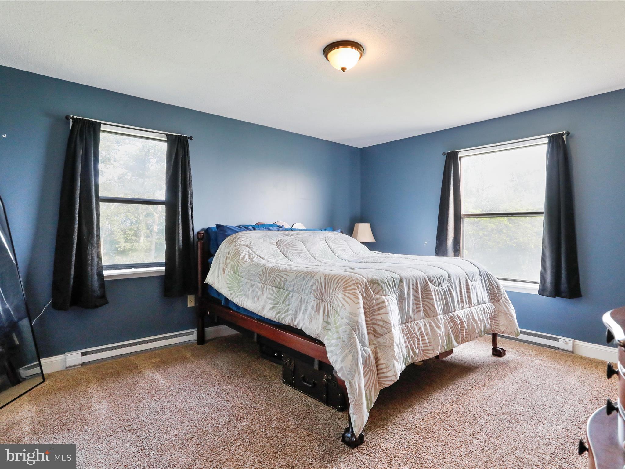 LOST MOUNTAIN - Residential