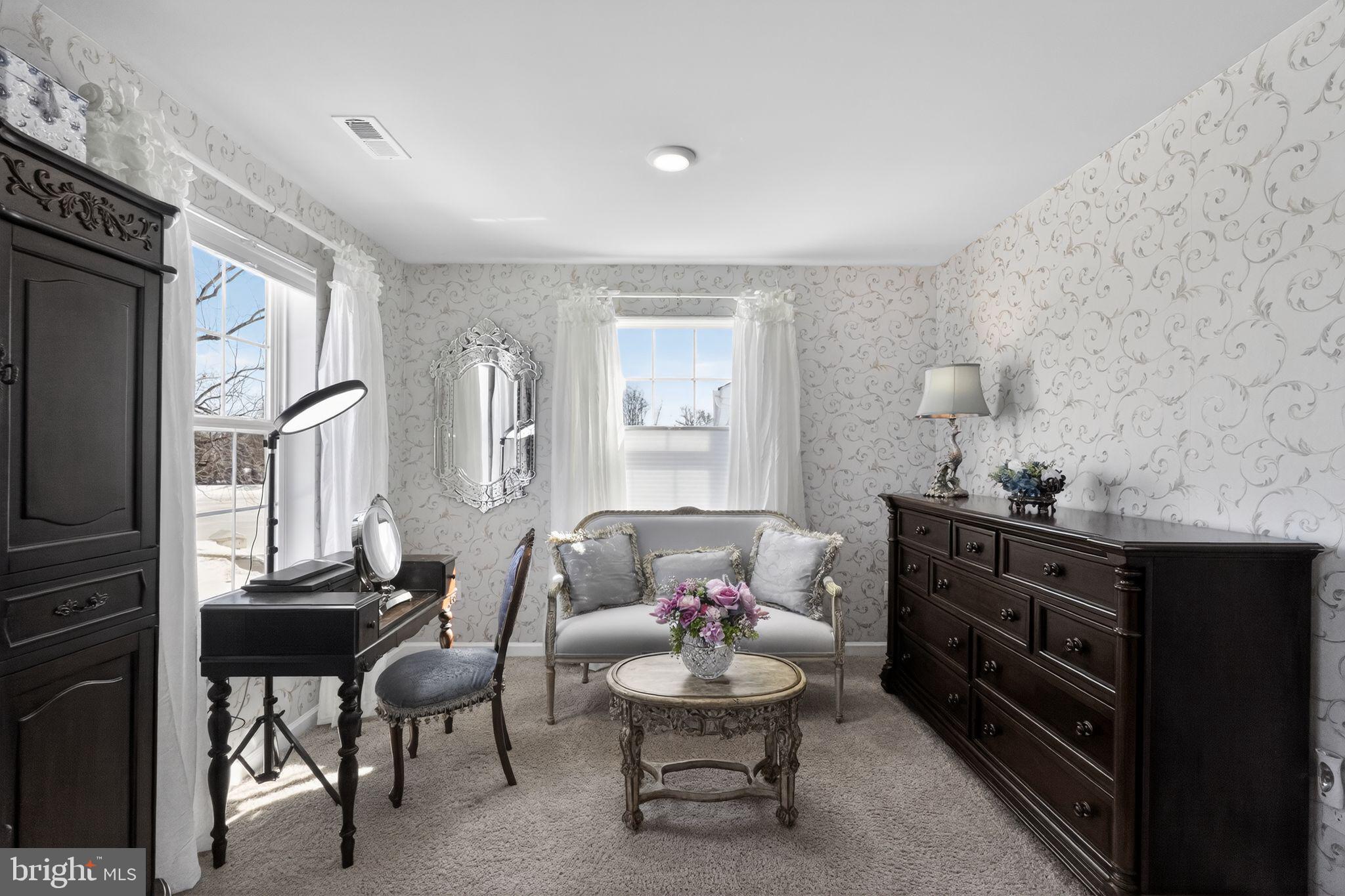 HAWTHORNE - Residential