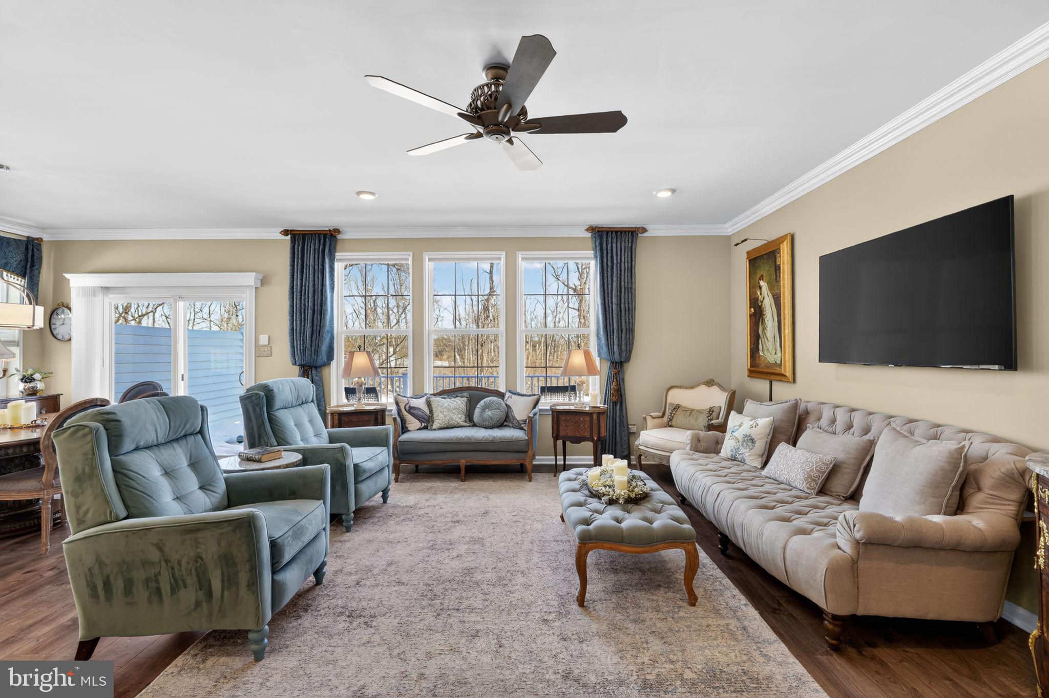 HAWTHORNE - Residential