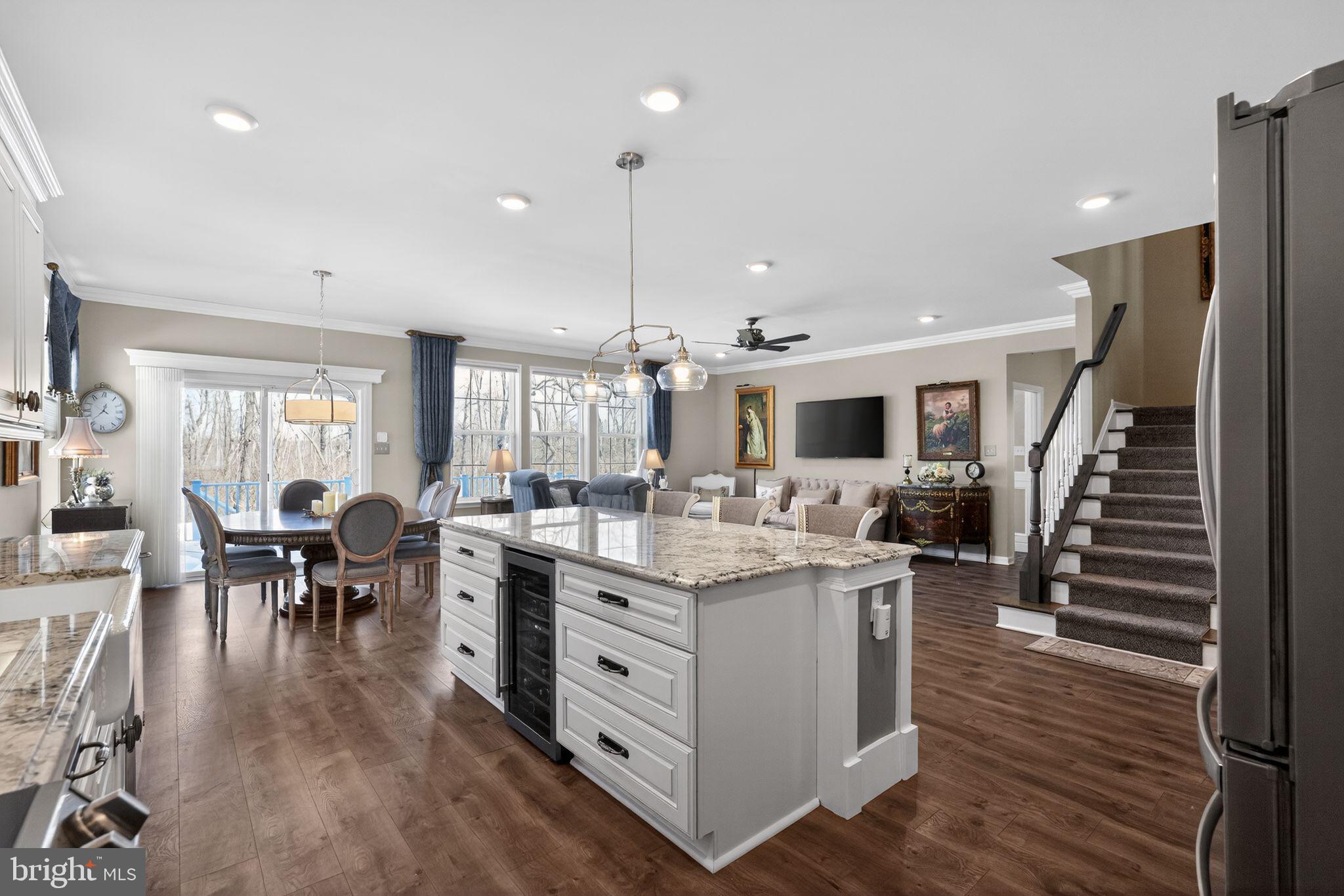 HAWTHORNE - Residential