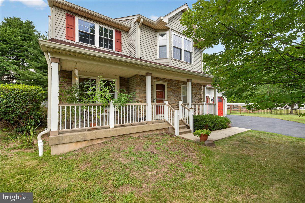 2270 DOGWOOD COURT