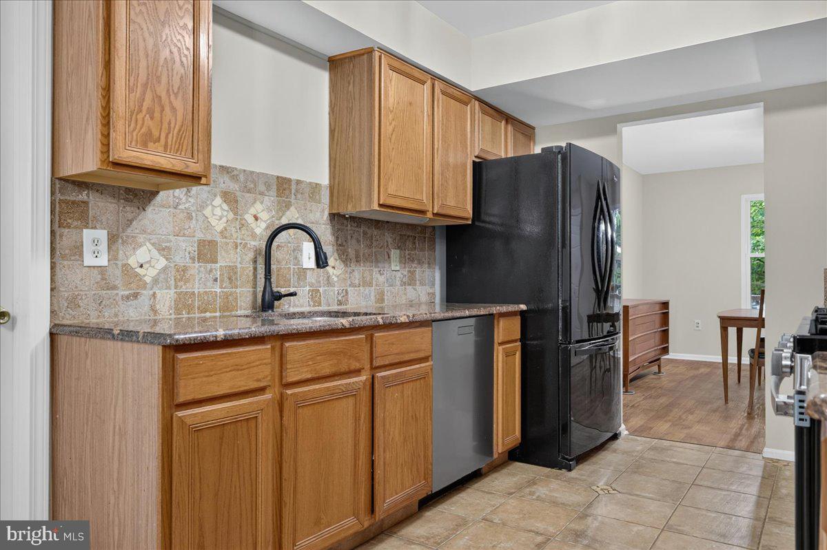 2270 DOGWOOD COURT