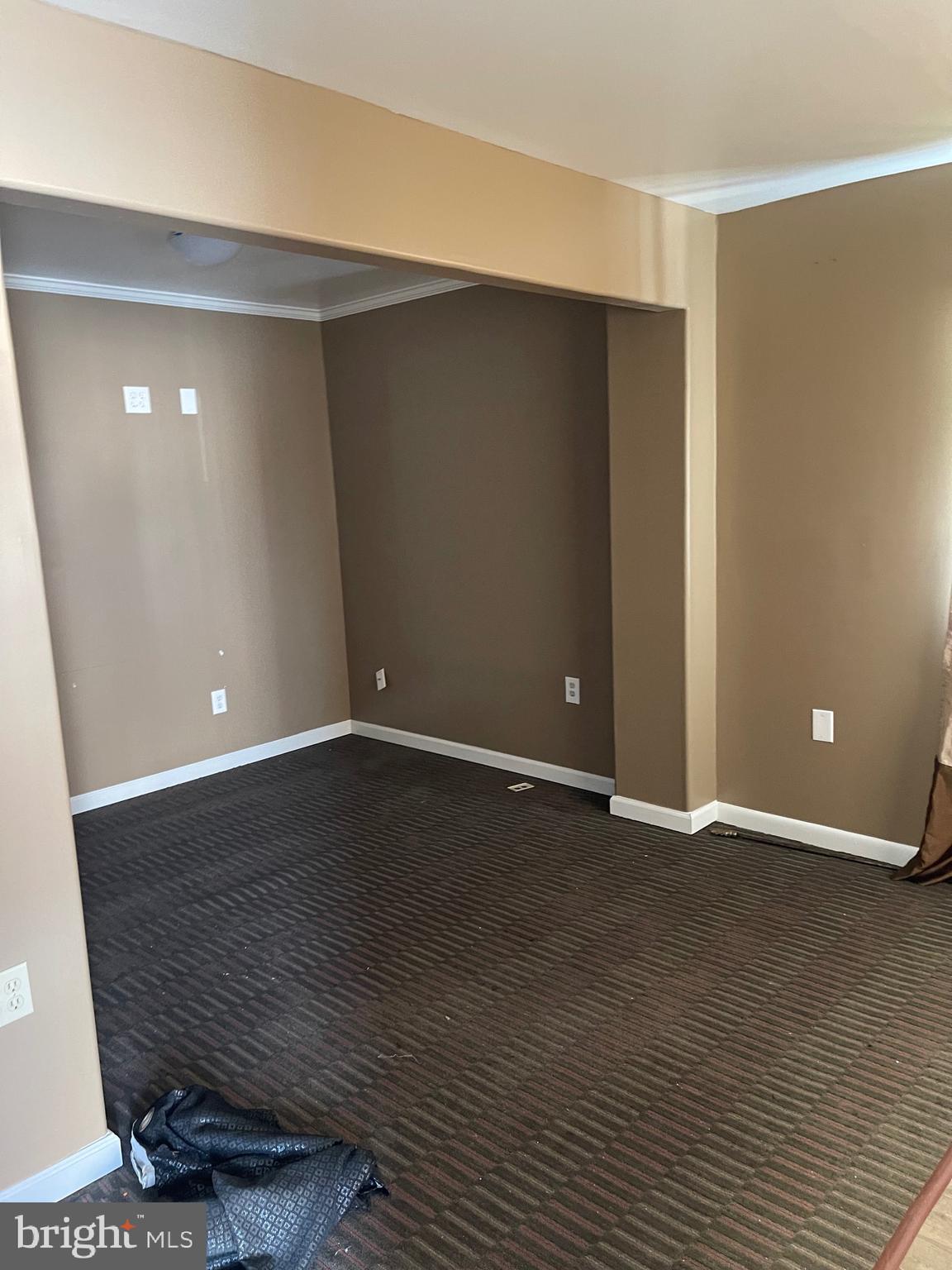 WEST O C BUSINESS CT - Commercial Lease