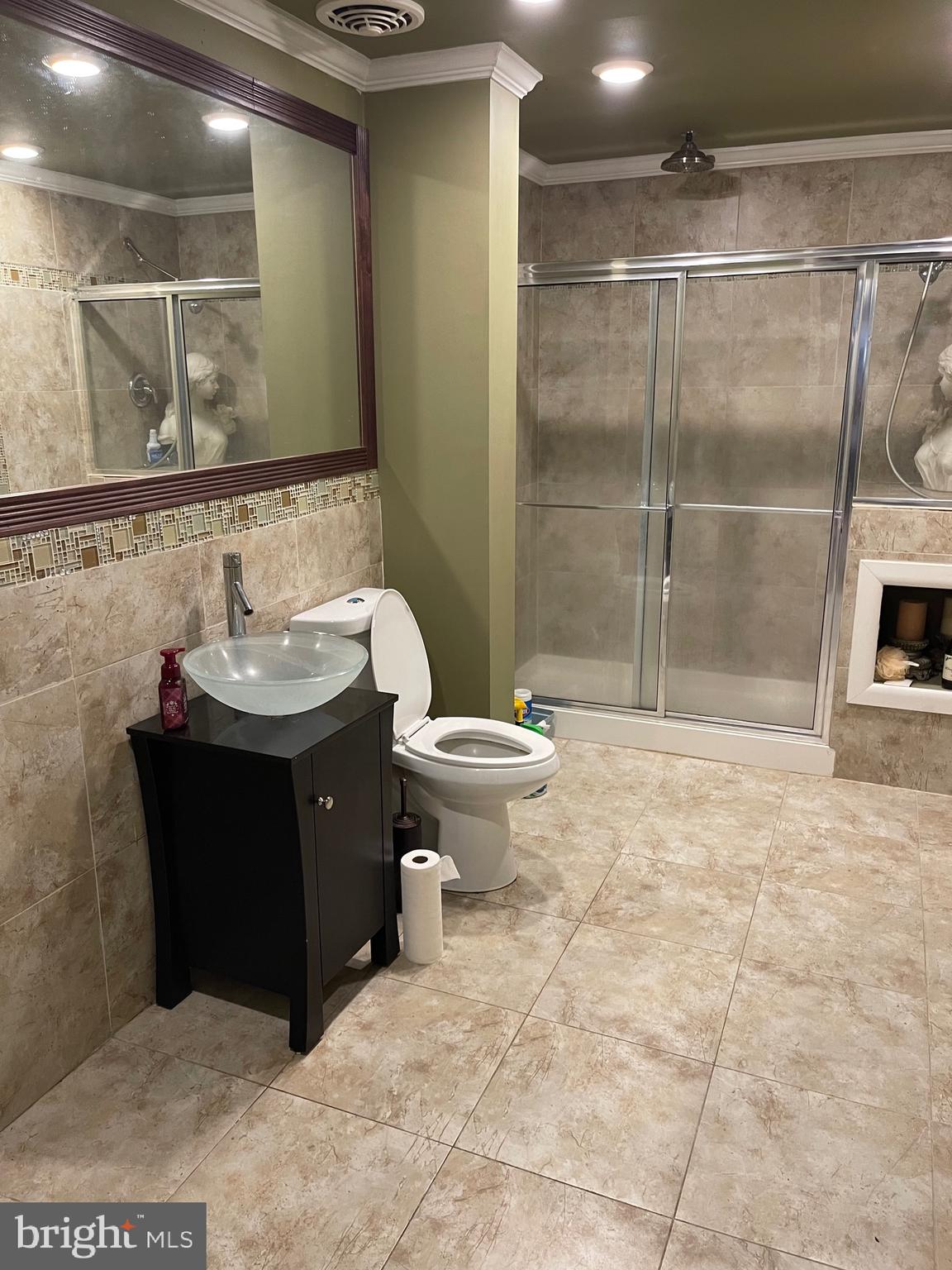 WEST O C BUSINESS CT - Commercial Lease