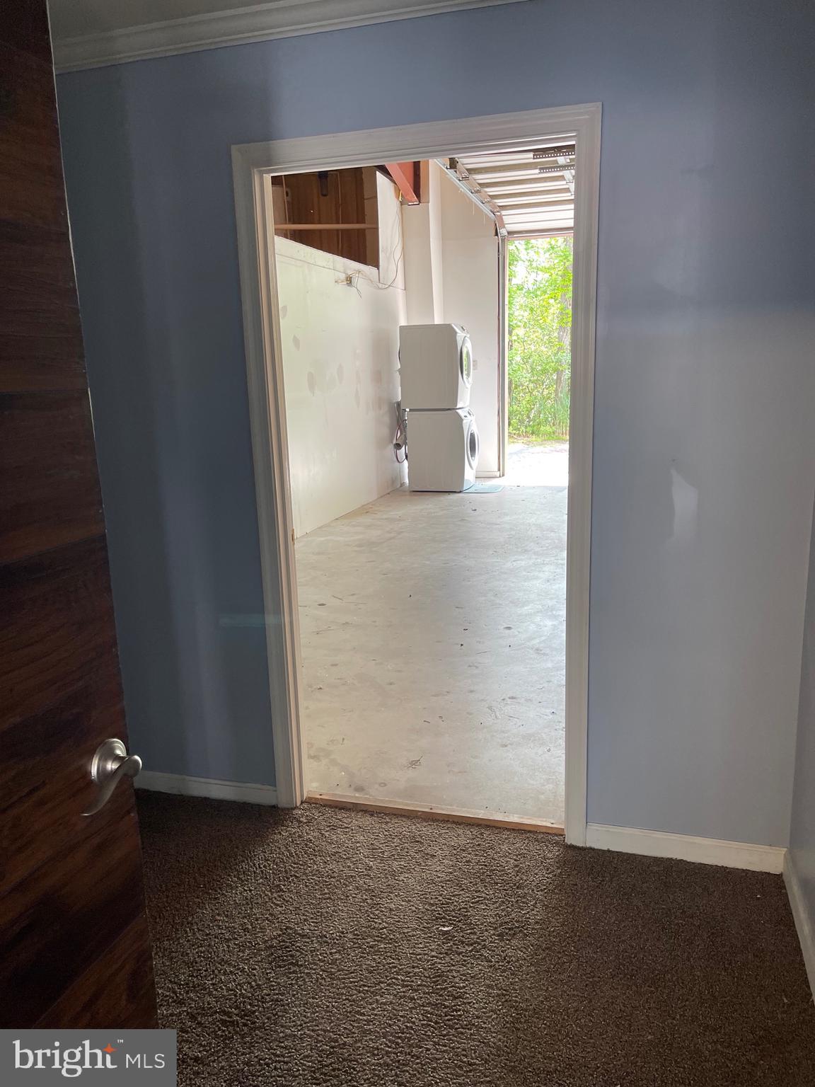 WEST O C BUSINESS CT - Commercial Lease