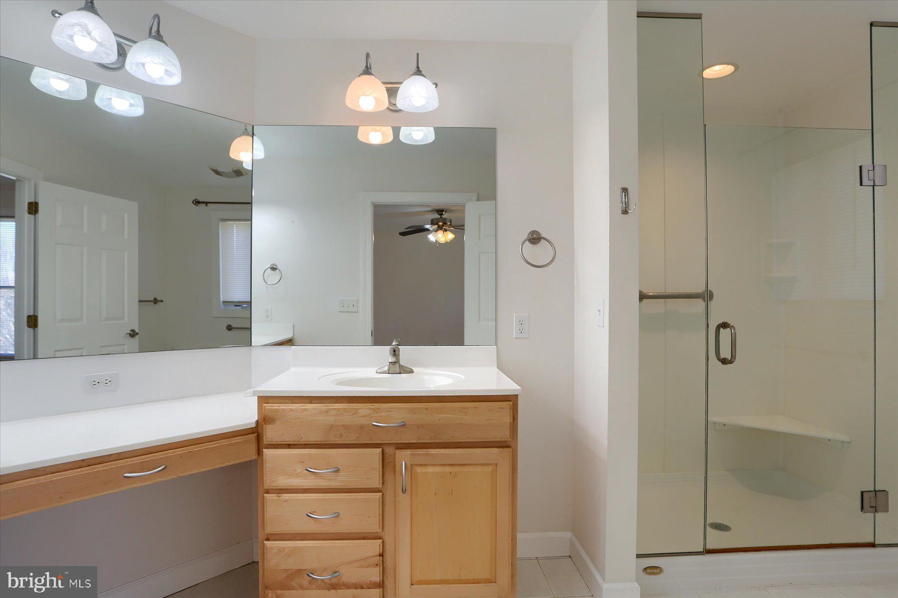 QUARRIES OF BROWNSTONE - Residential