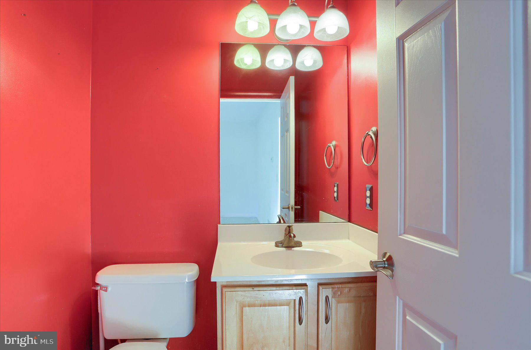 QUARRIES OF BROWNSTONE - Residential