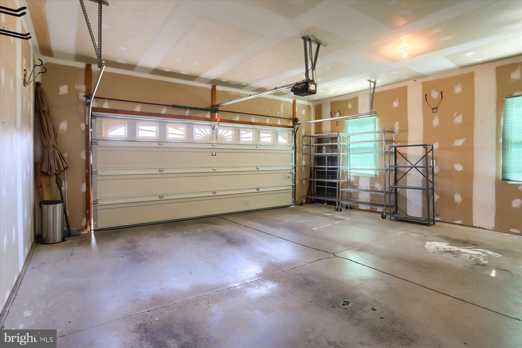 QUARRIES OF BROWNSTONE - Residential