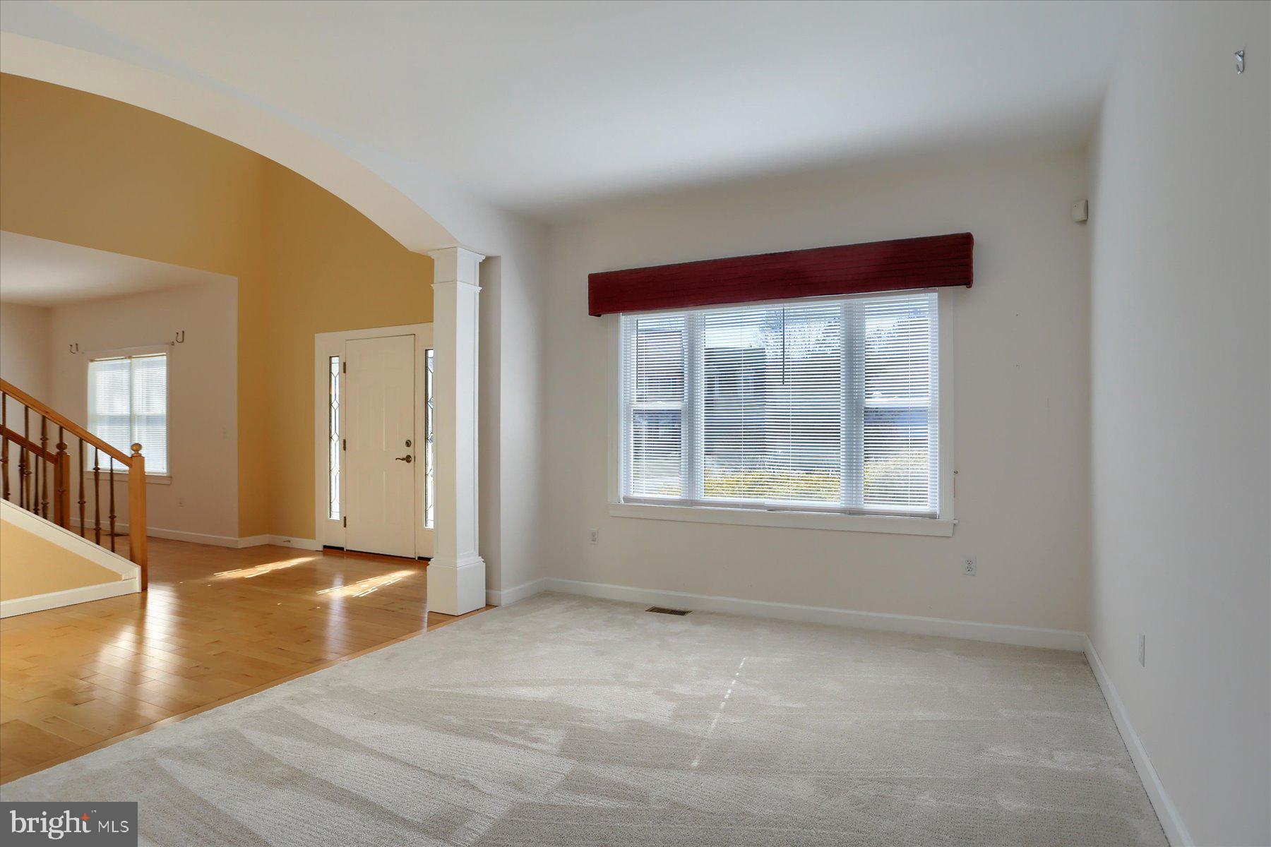 QUARRIES OF BROWNSTONE - Residential