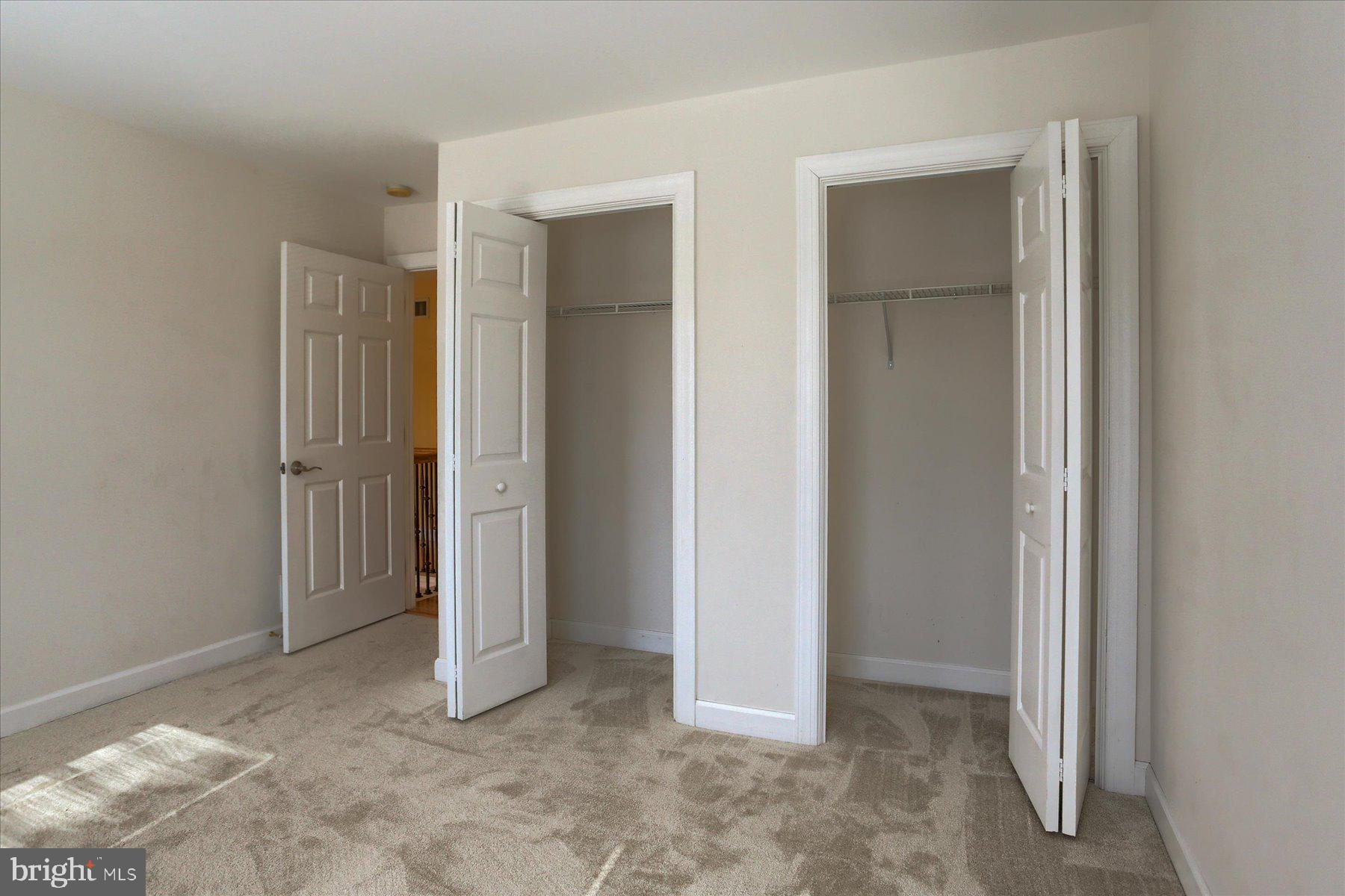 QUARRIES OF BROWNSTONE - Residential