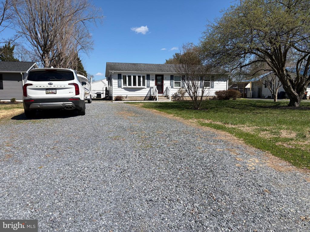 Photo of 12 N Maple Avenue, RIDGELY, MD 21660 (MLS # MDCM2006858)