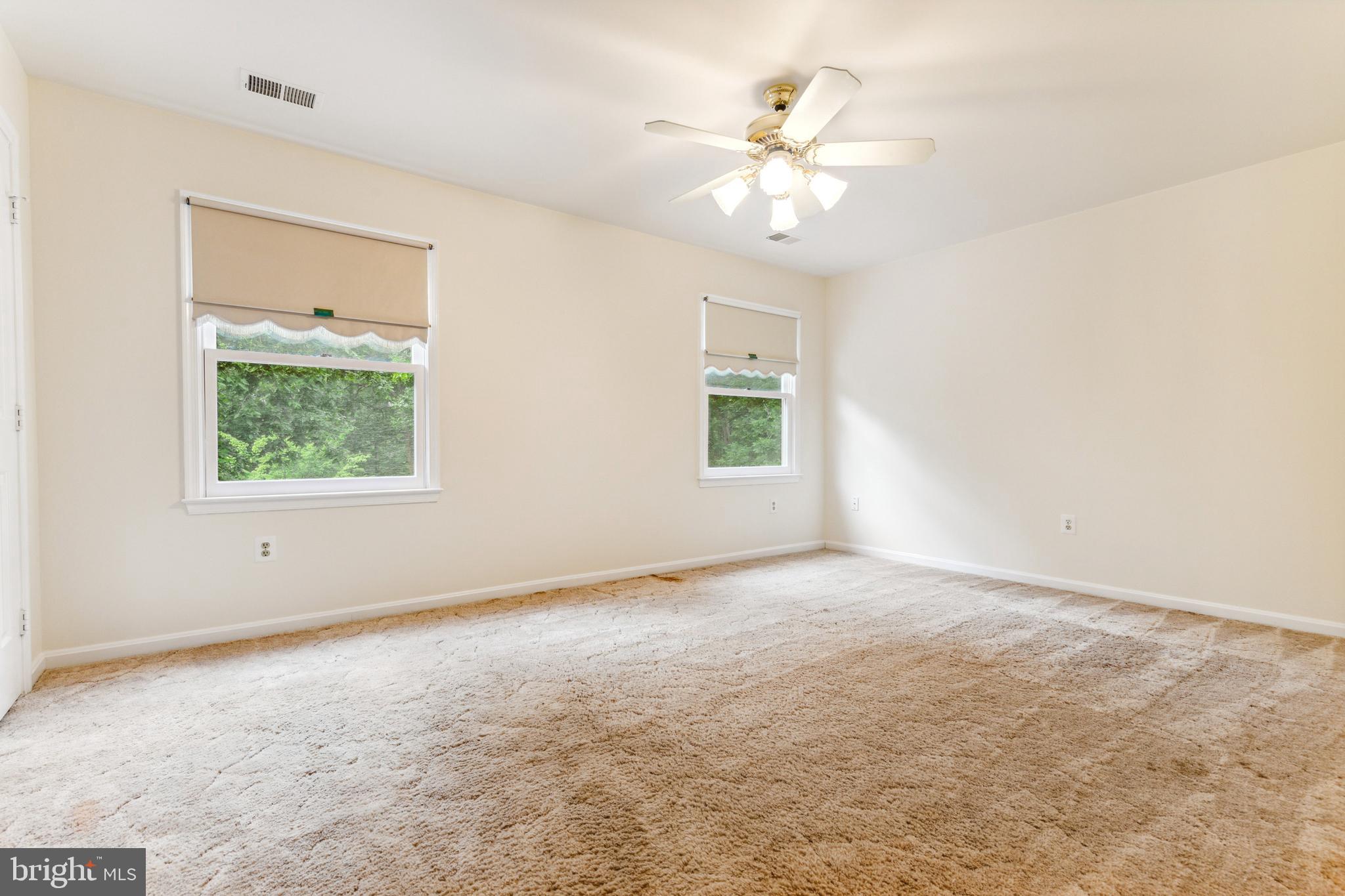 FALKLAND FARM - Residential