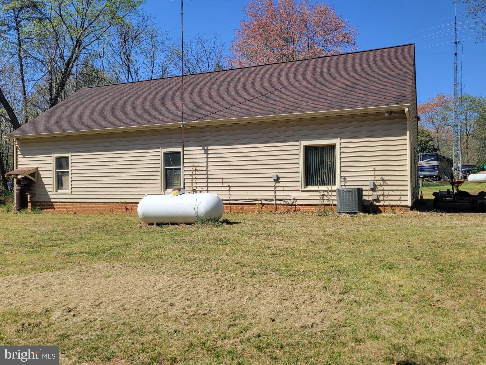 FALKLAND FARM - Residential