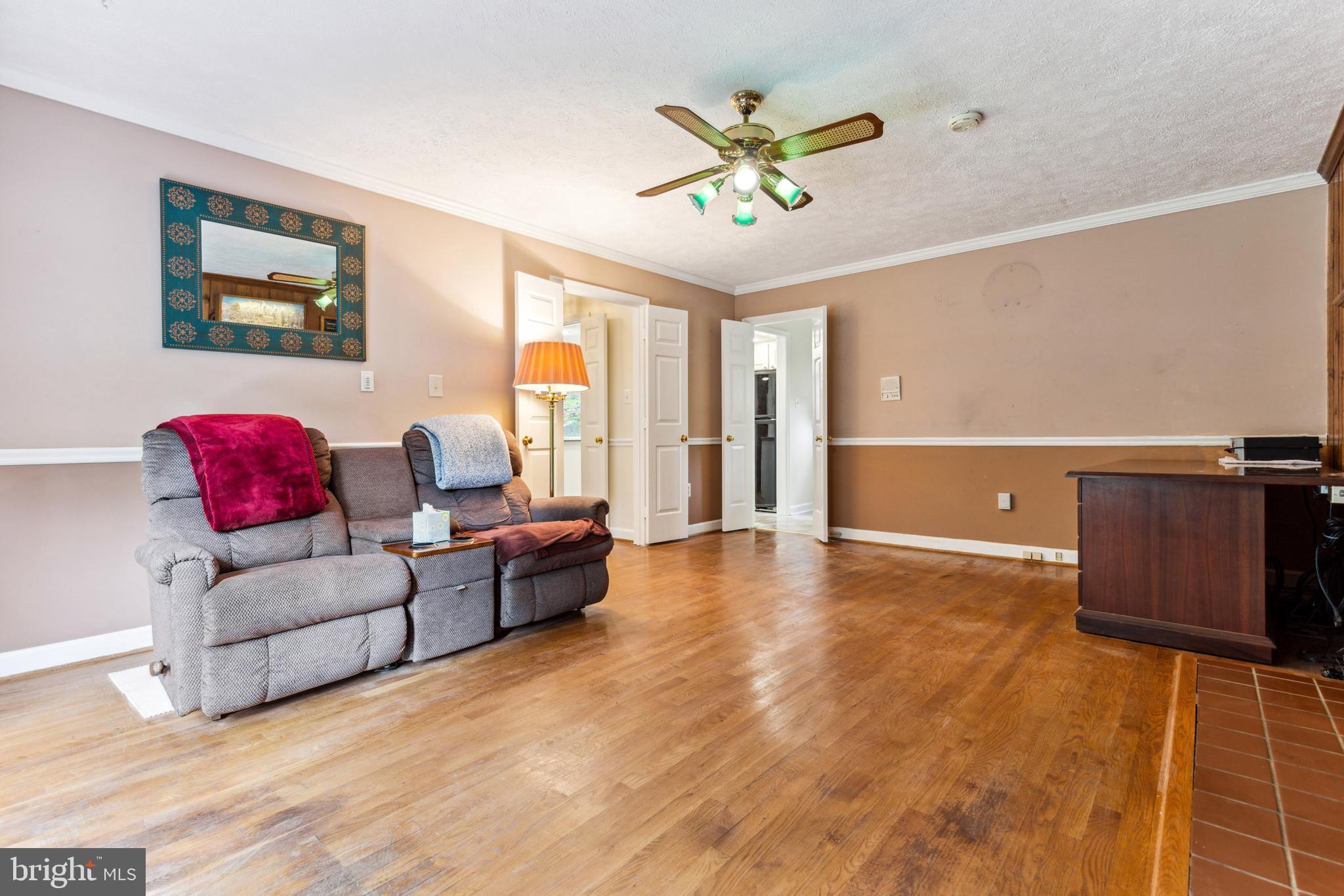 FALKLAND FARM - Residential