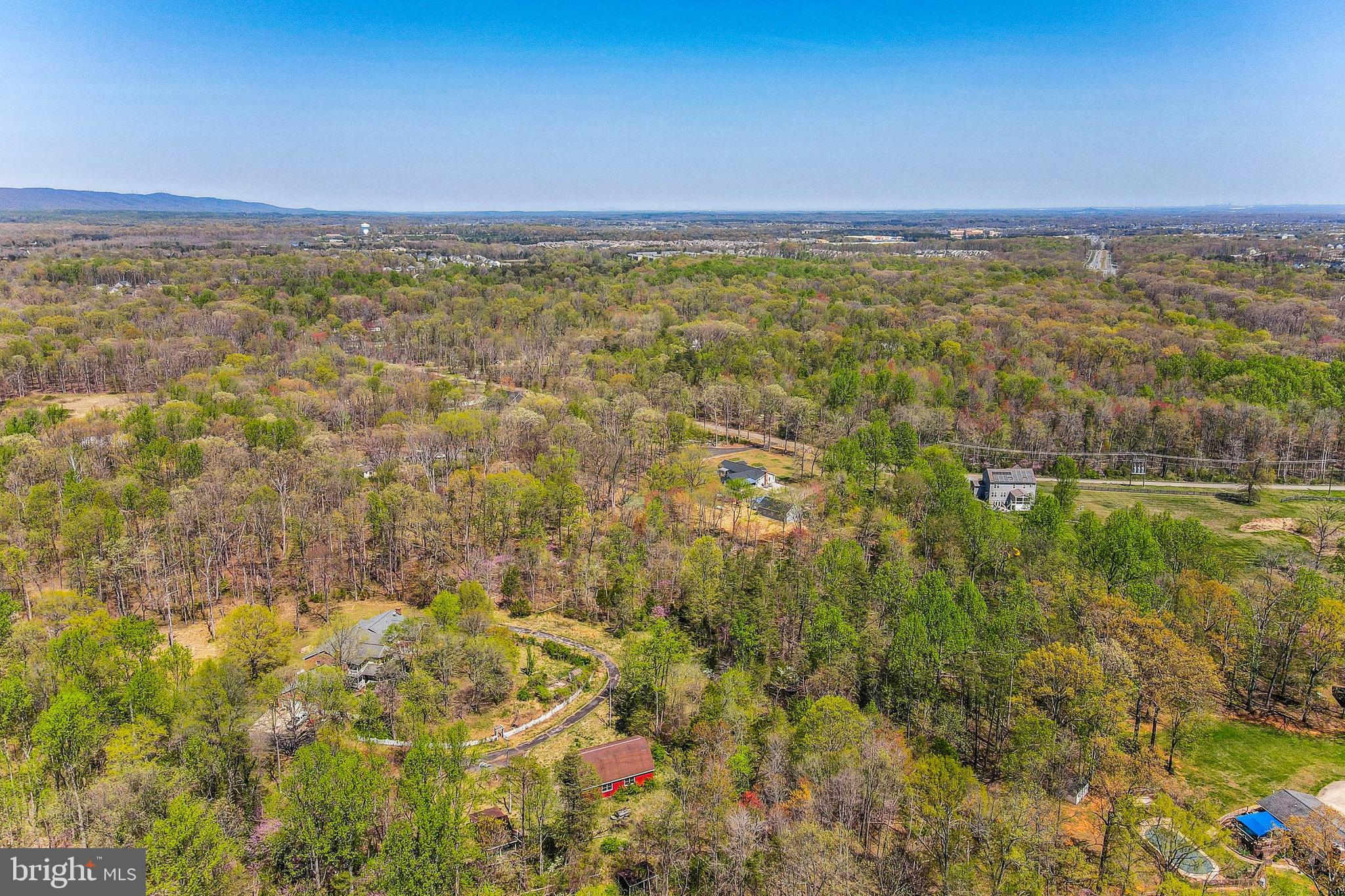 FALKLAND FARM - Residential